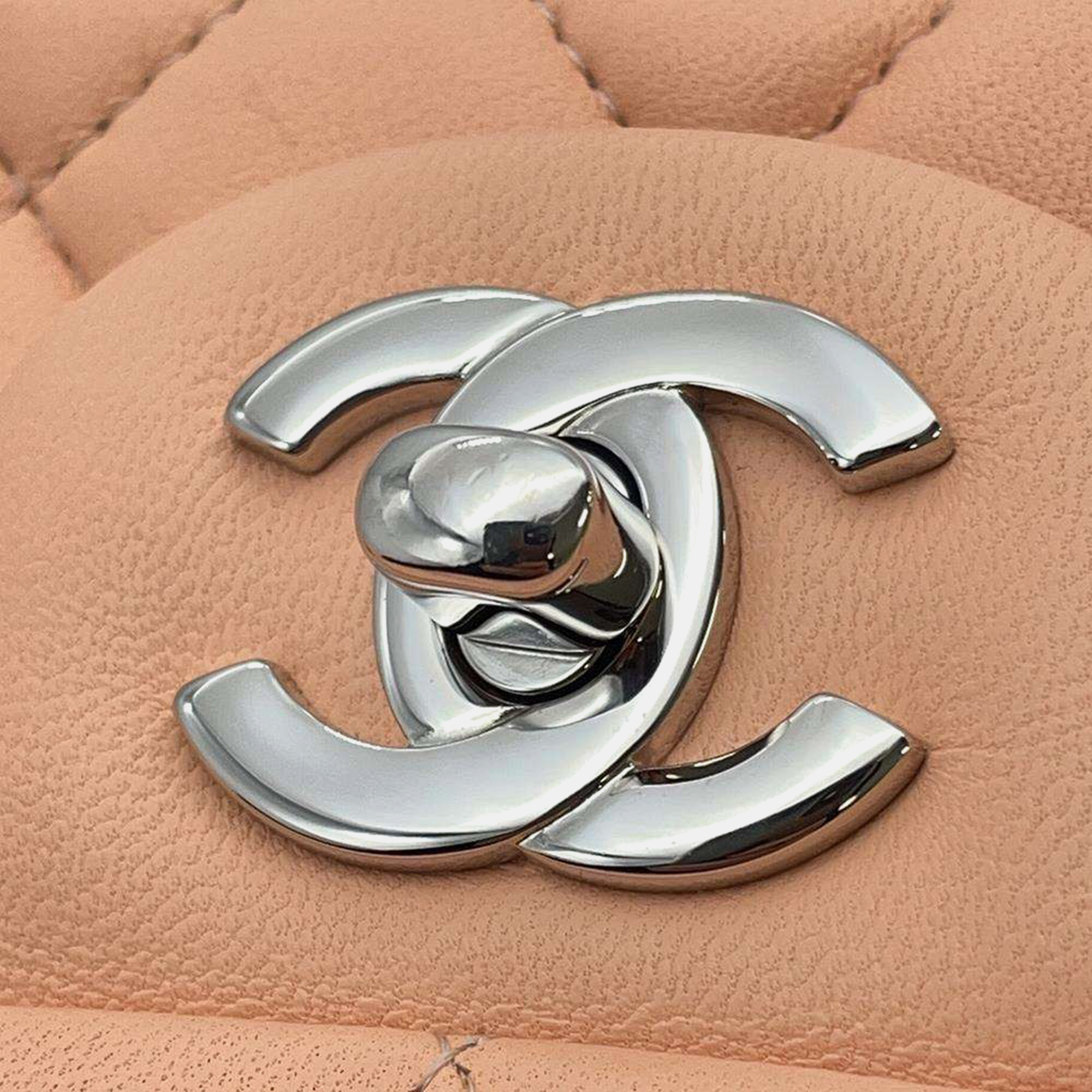 Chanel Pink Lambskin Mini Matelasse Chain shoulder Bag Size 18 