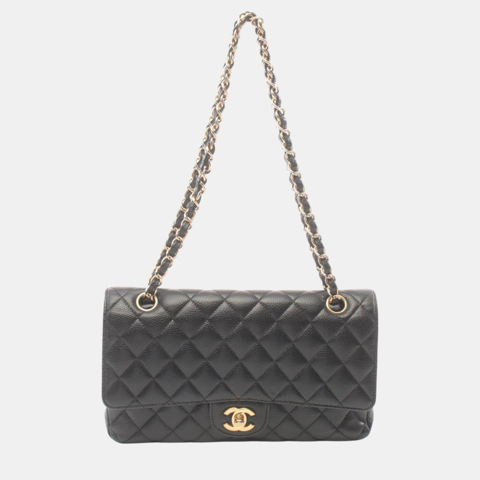 

Chanel Black Leather Grained Calfskin Matelasse W-Flap Shoulder Bag