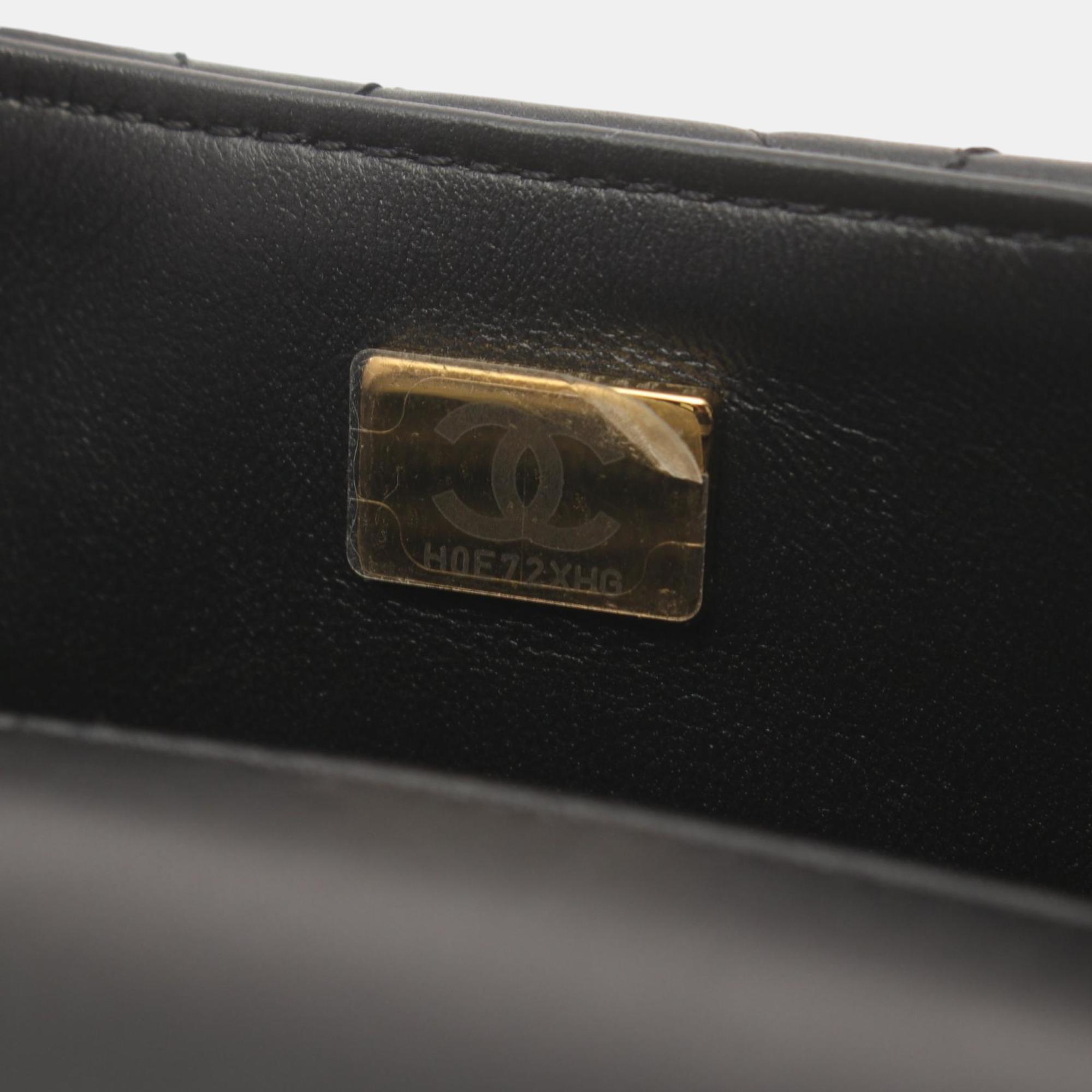 Chanel Black Lambskin Matelasse Shoulder Bag 