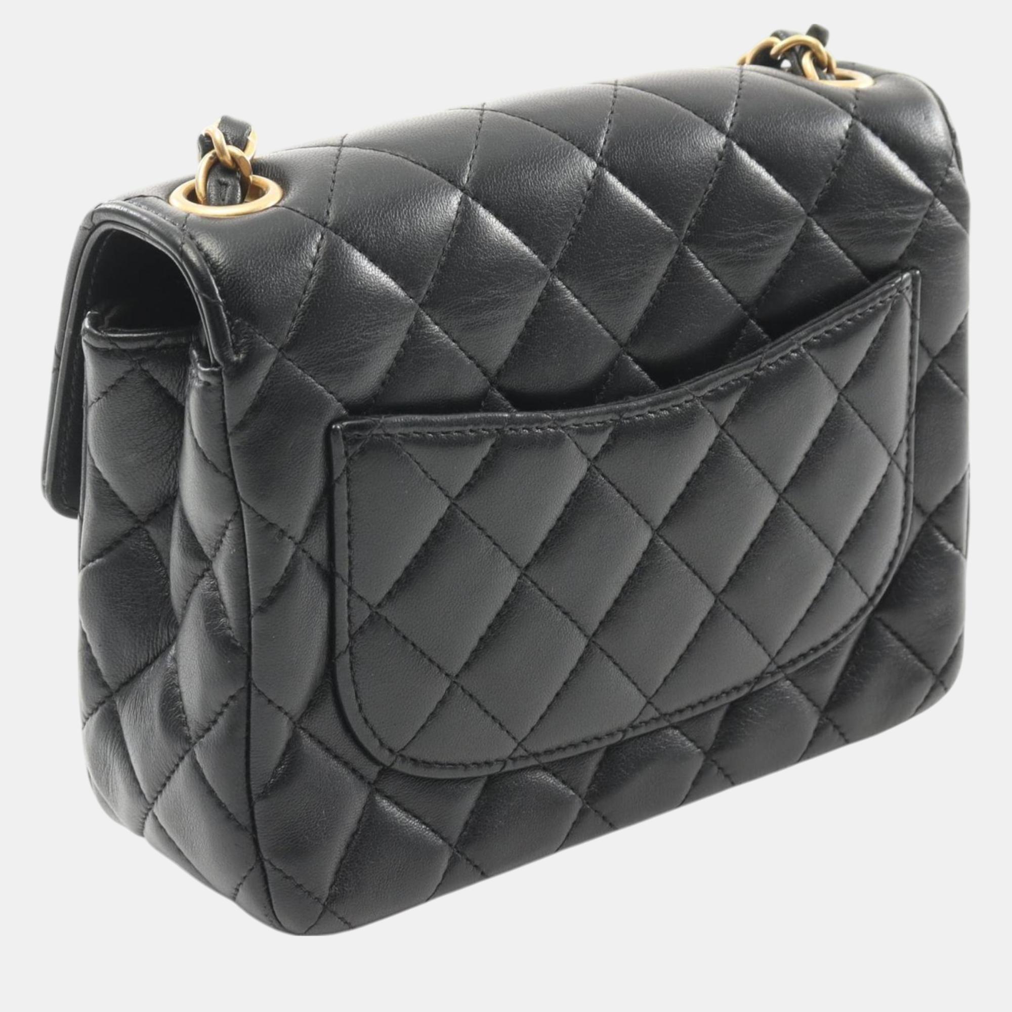 Chanel Black Lambskin Matelasse Shoulder Bag 