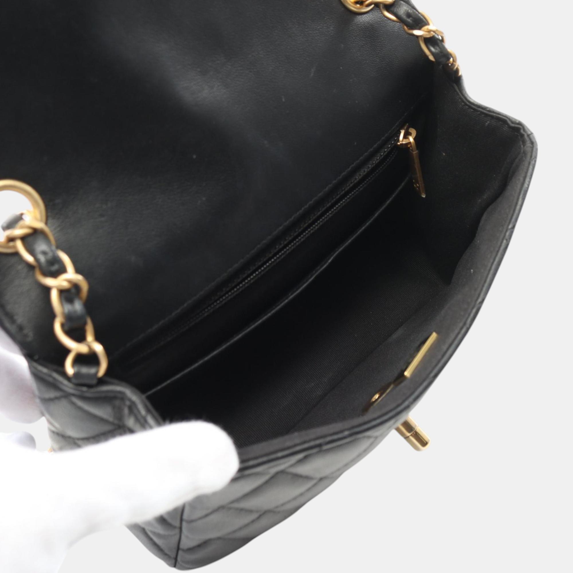Chanel Black Lambskin Matelasse Shoulder Bag 