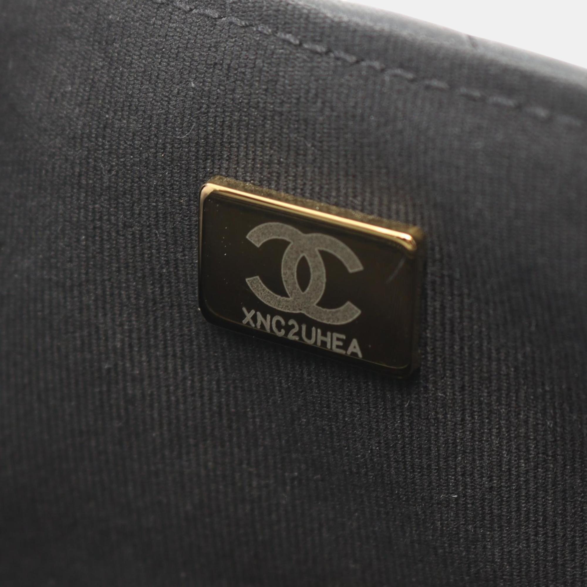 Chanel Black Lambskin Matelasse Shoulder Bag 