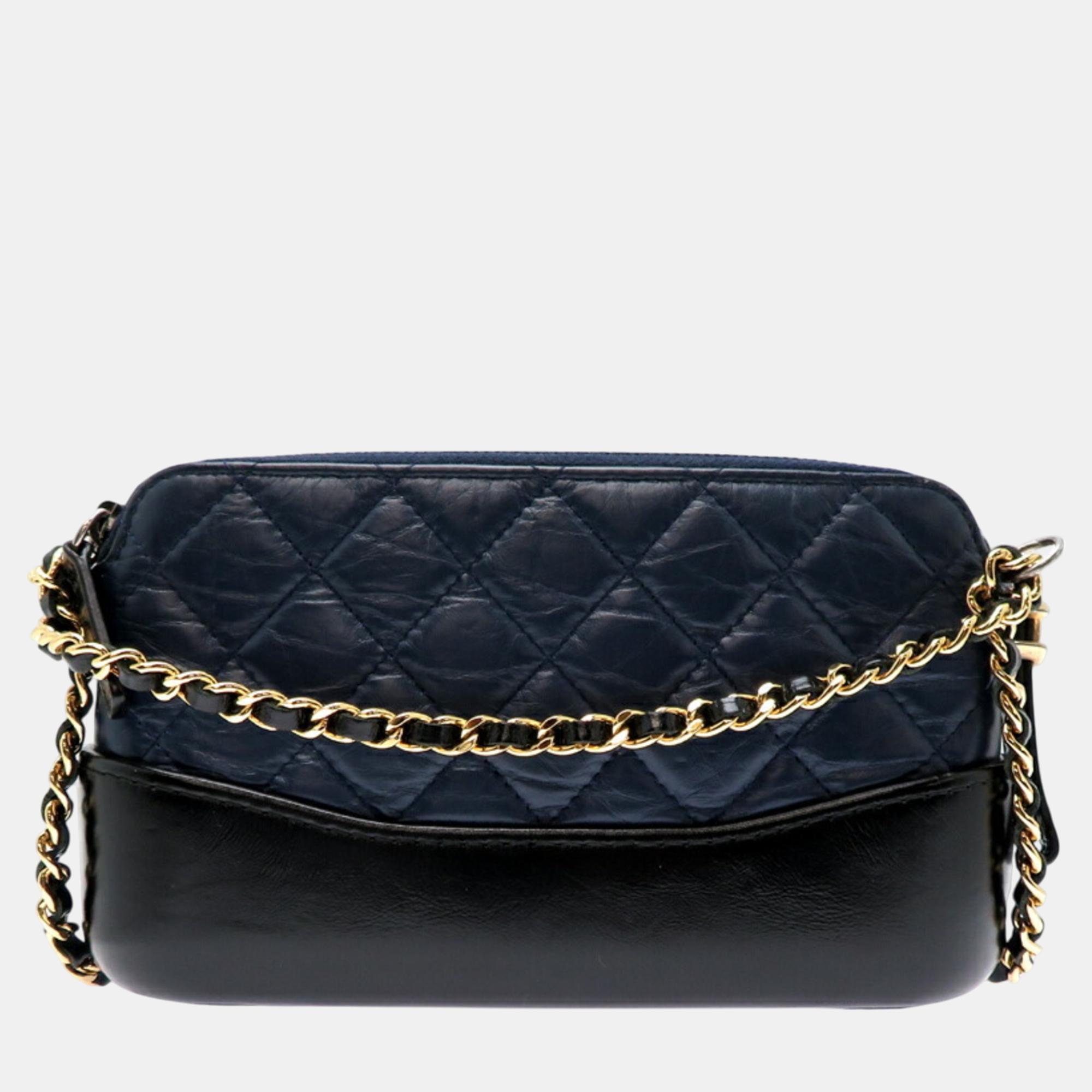 

Chanel Leather Navy Seal Gabrielle Do Shoulder Bag, Navy blue