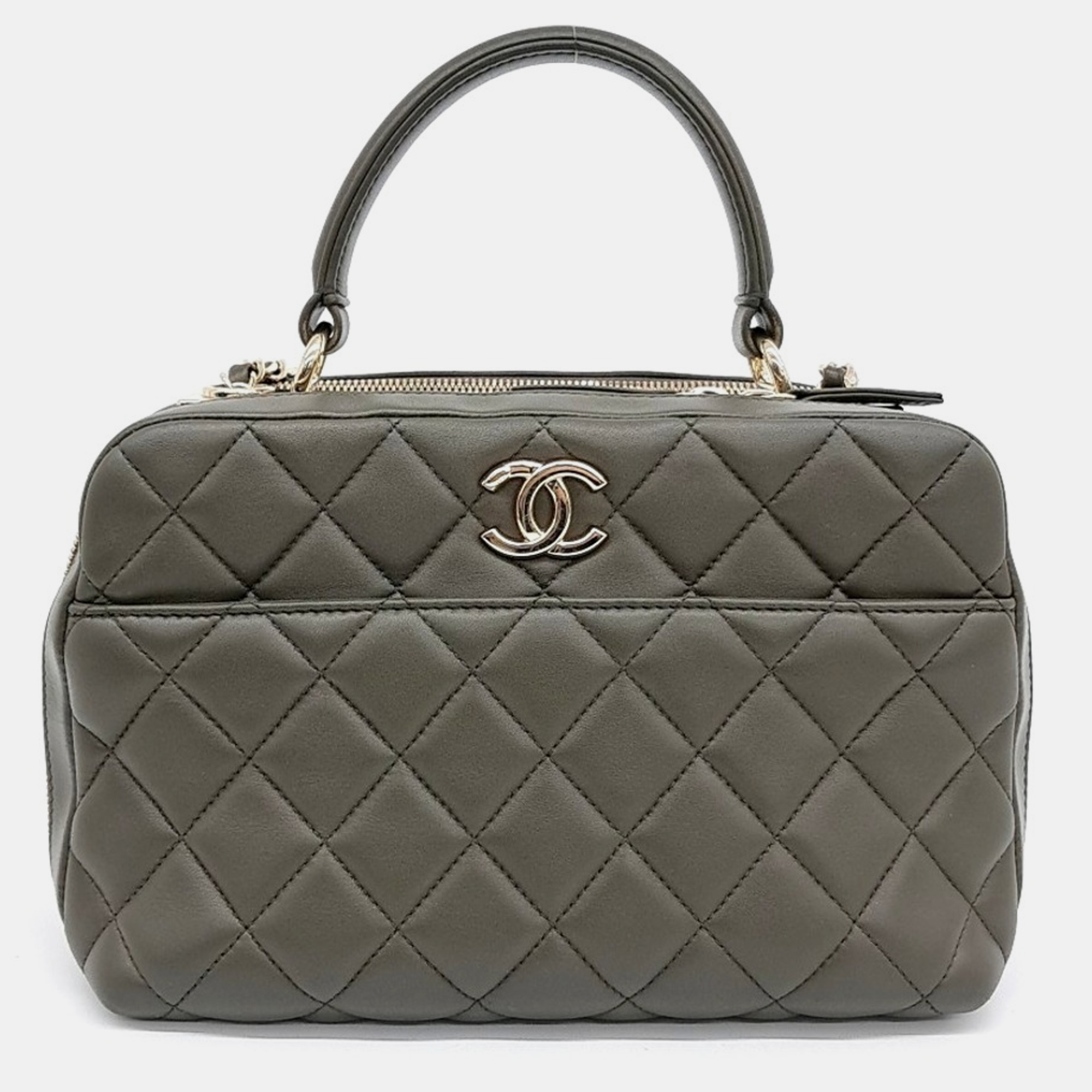 

Chanel Green Leather Trendy CC Bowling Bag