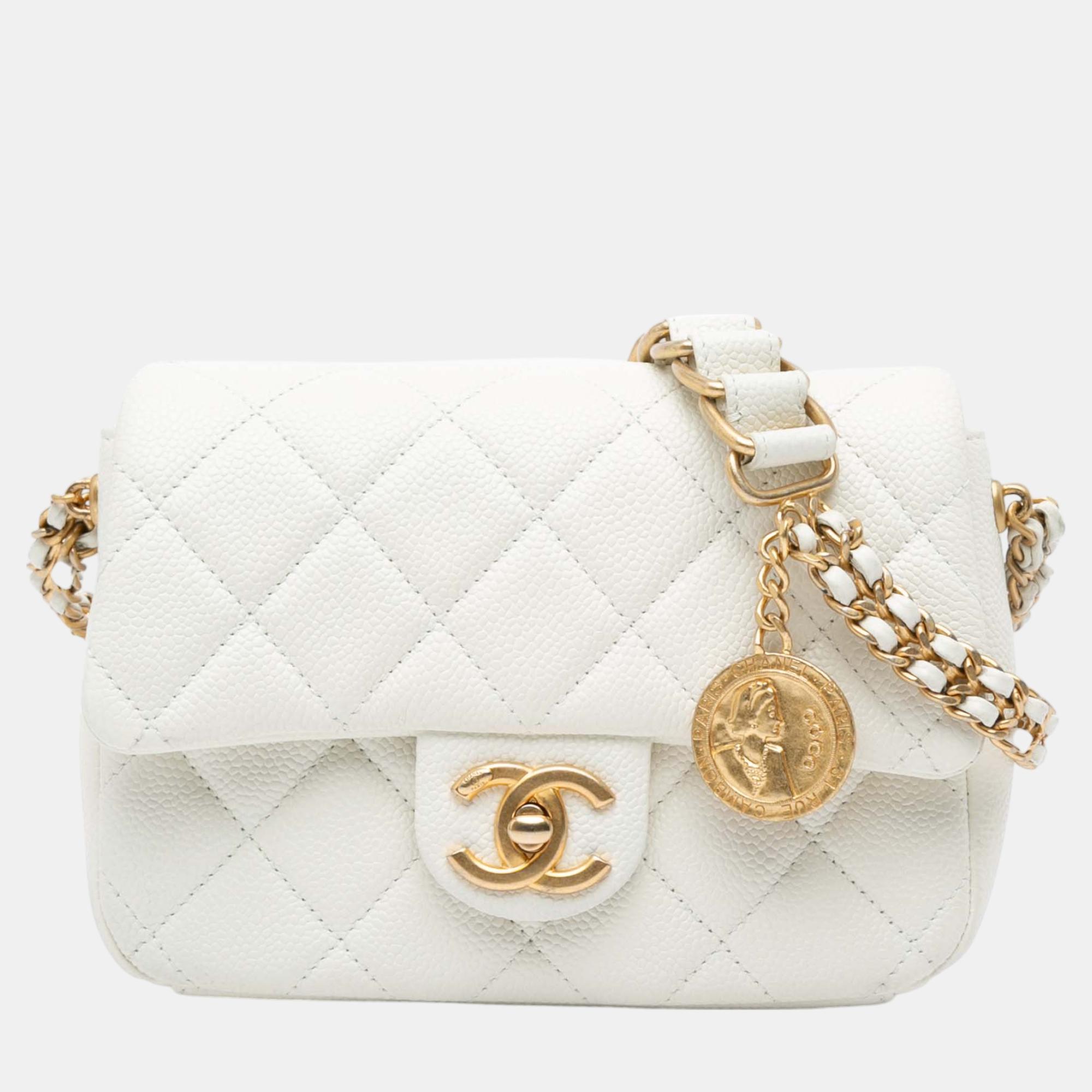 

Chanel White Small Quilted Caviar Twist Your Buttons Flap