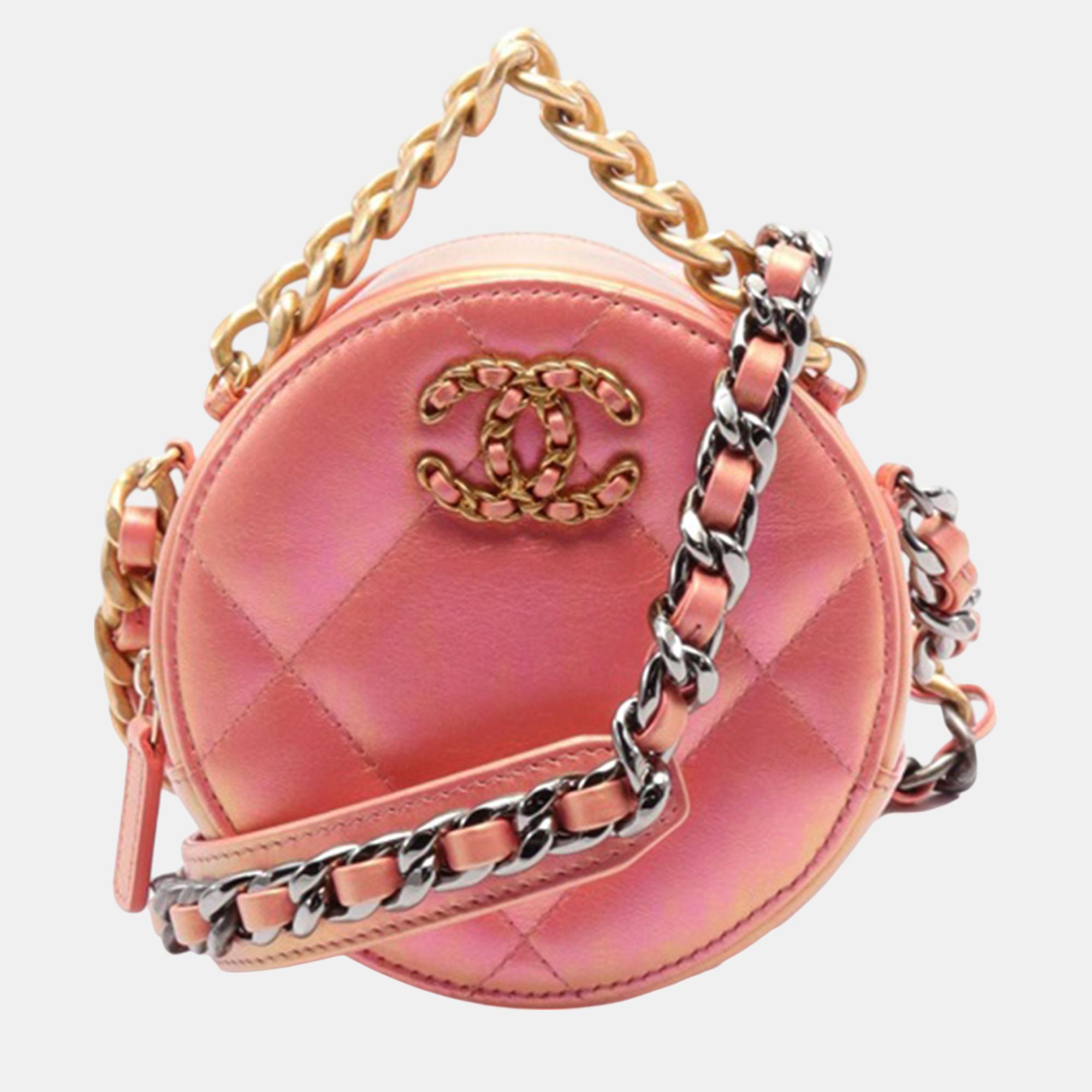 

Chanel Pink Iridescent Lambskin 19 Round Clutch with Chain