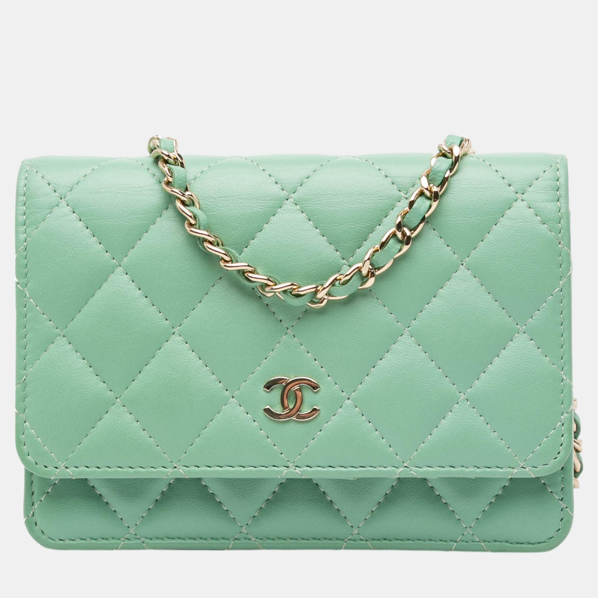 

Chanel Green Mini CC Quilted Lambskin Wallet On Chain