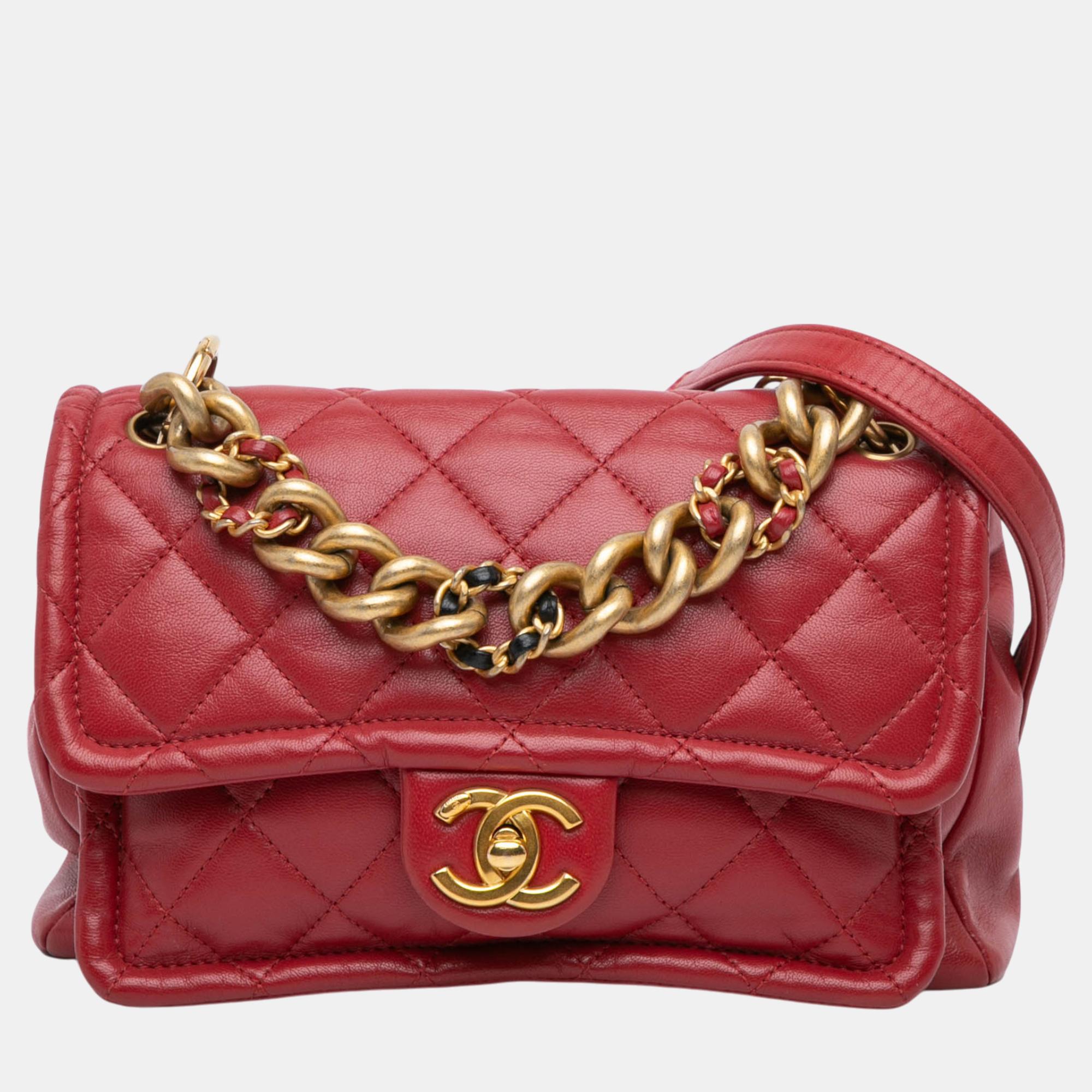 

Chanel Red Quilted Lambskin Chain Leather Link Flap