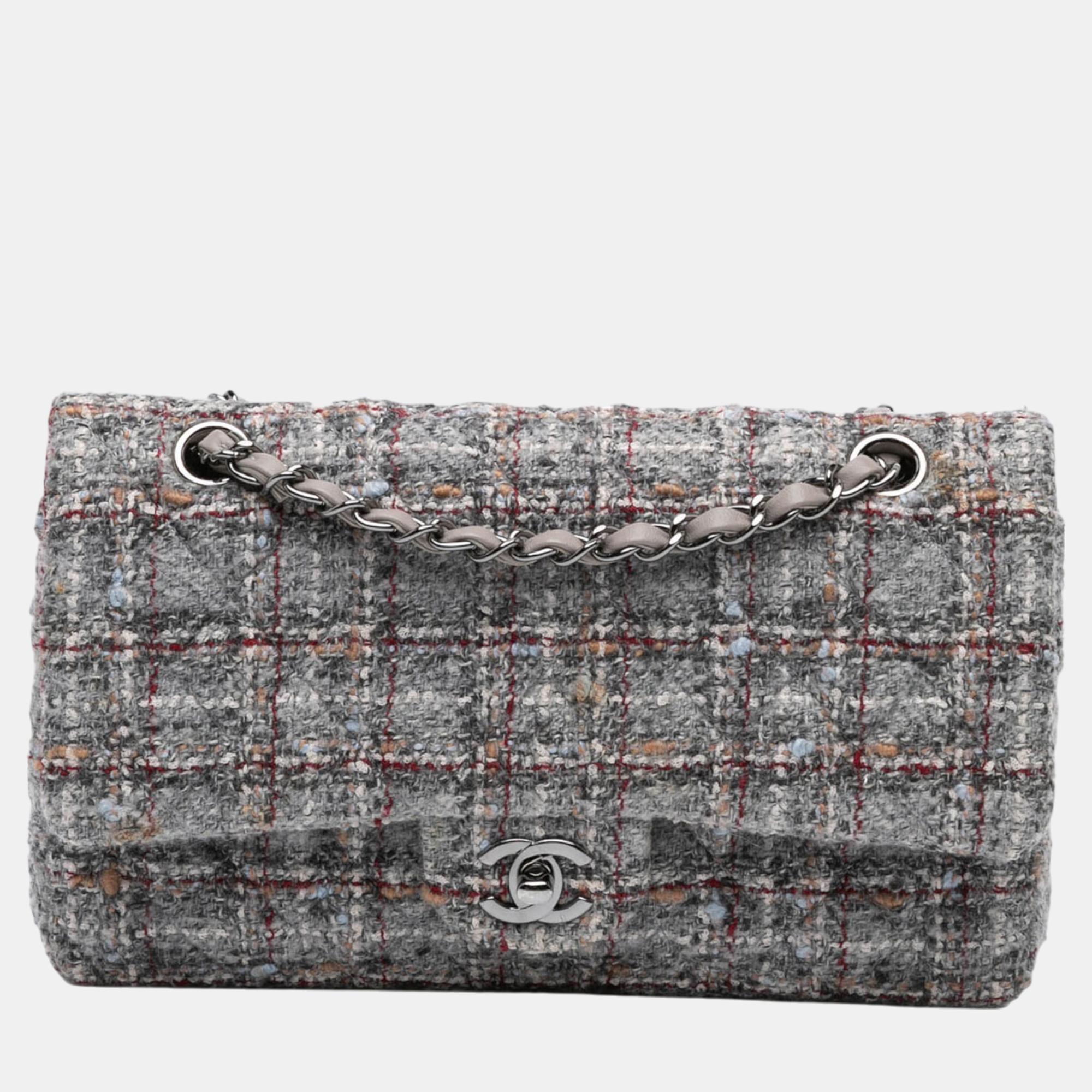 

Chanel Grey Medium Classic Tweed Double Flap