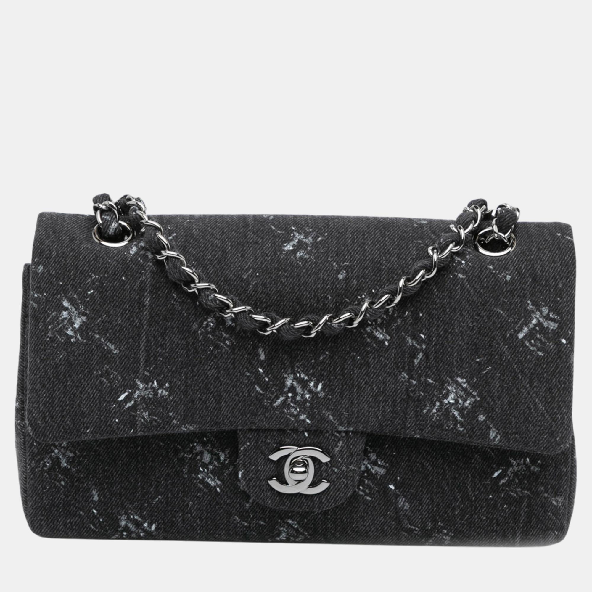 

Chanel Black Medium Denim Double Flap