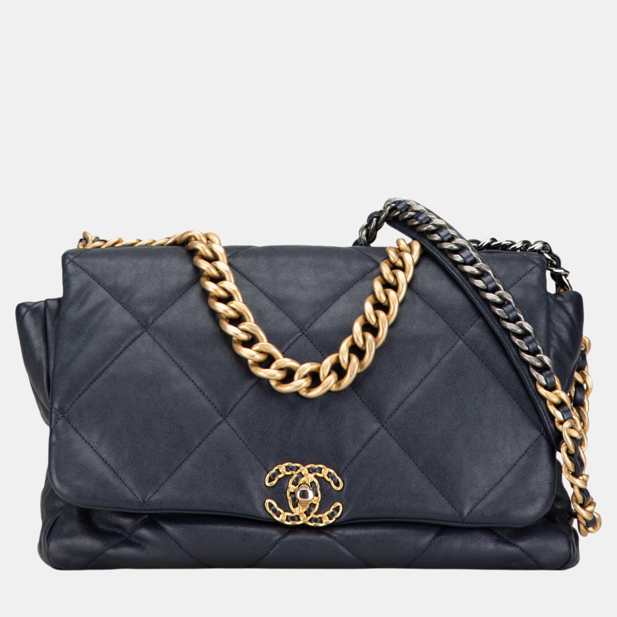 

Chanel Black/Navy Blue Maxi Lambskin 19 Flap