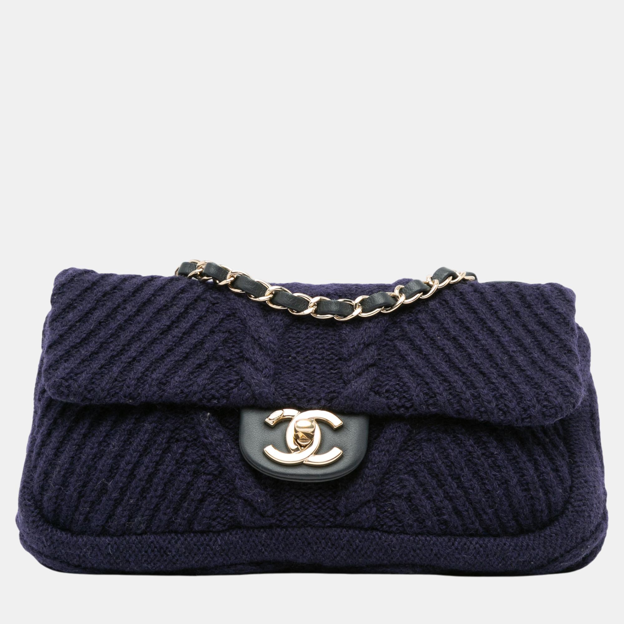 

Chanel Navy Blue Small Paris Hamburg Cable Knit Flap