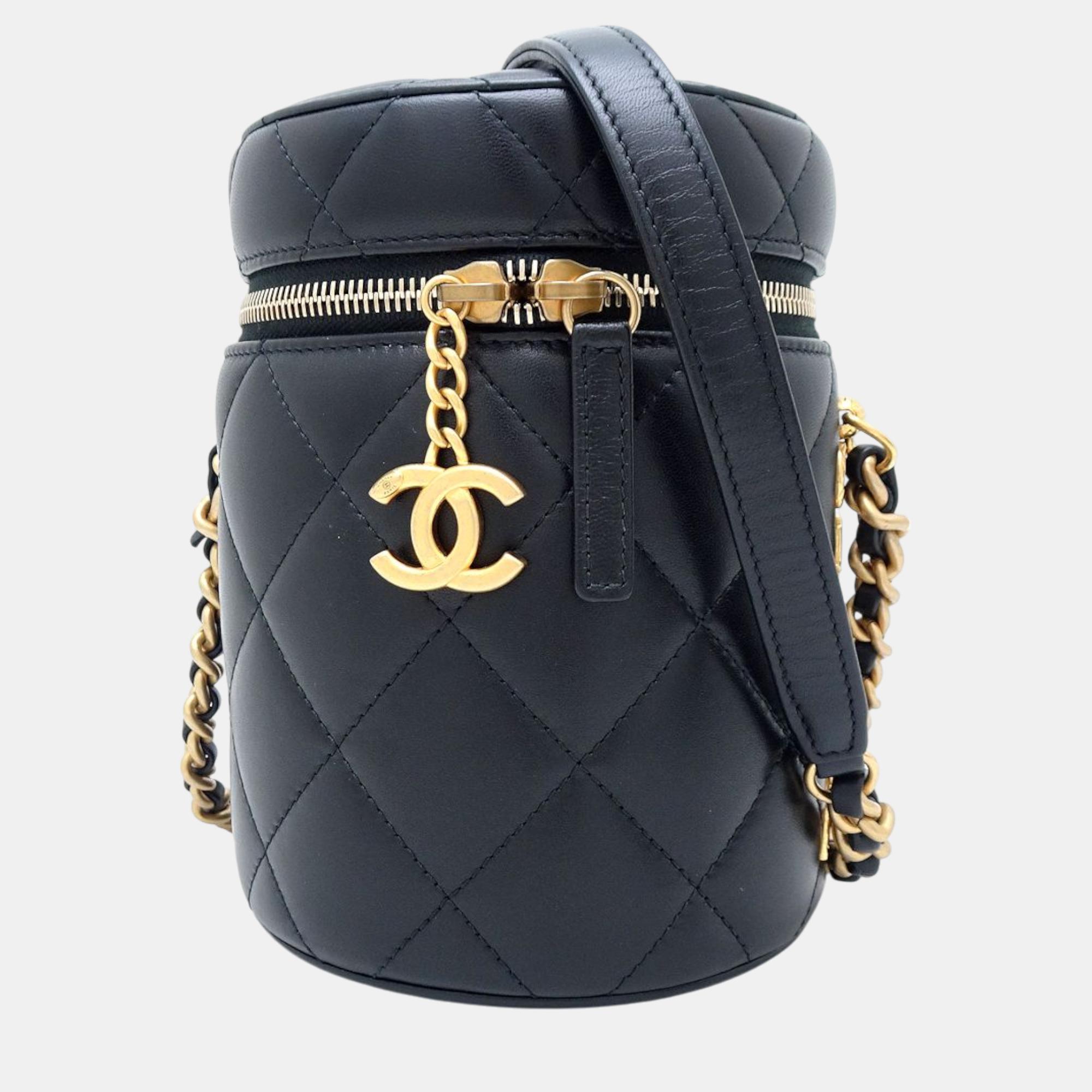 

Chanel Black Leather Lambskin Vanity Crossbody Bag