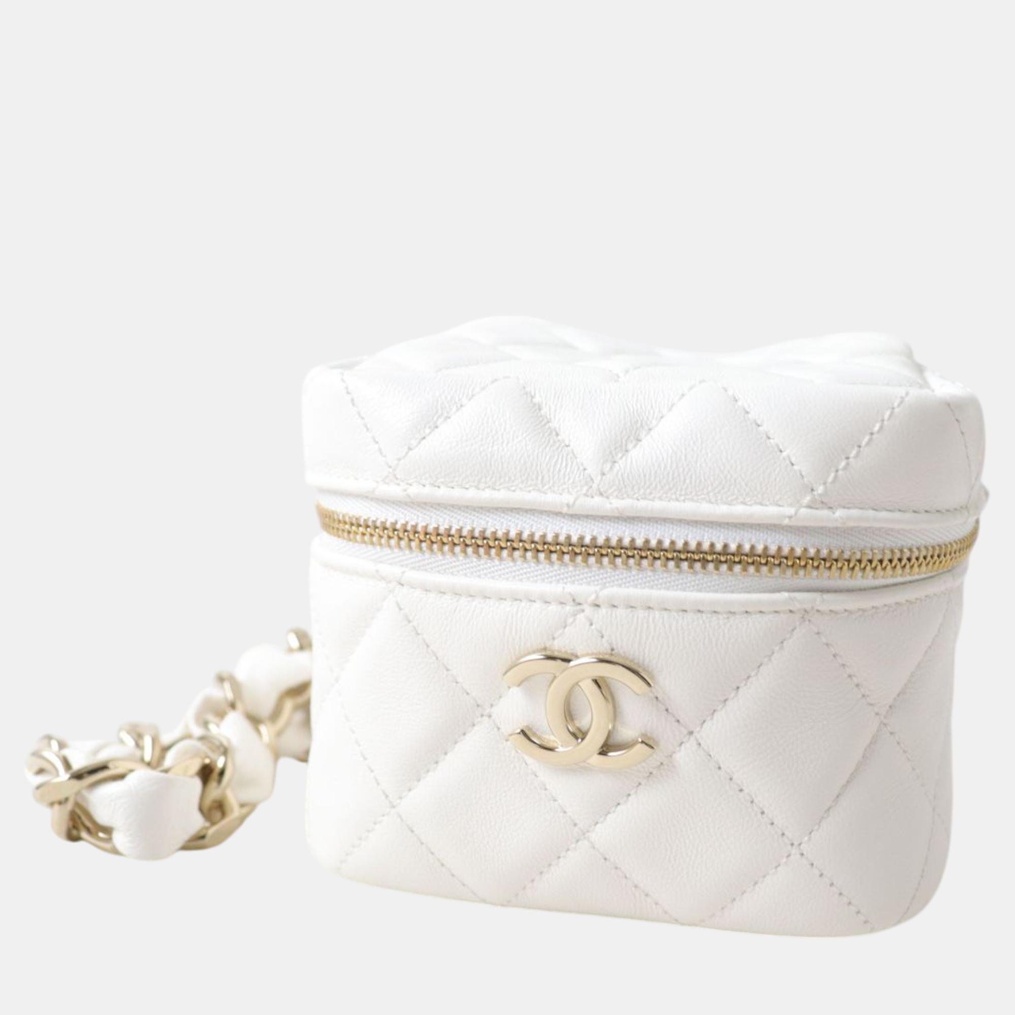 

Chanel White Leather Lambskin Matelasse Chain Clutch Mini Bag