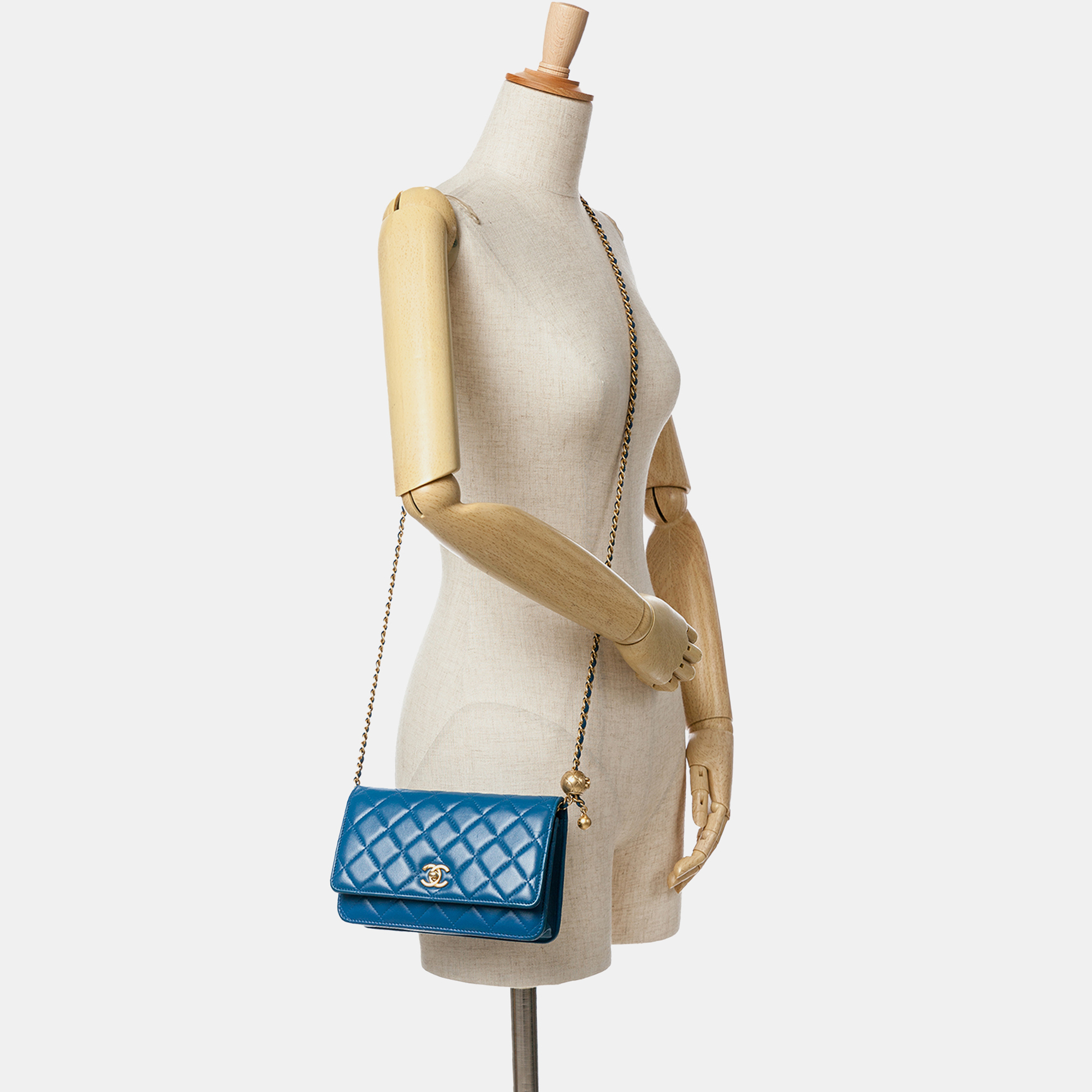 Chanel Blue Lambskin Pearl Crush Wallet On Chain 