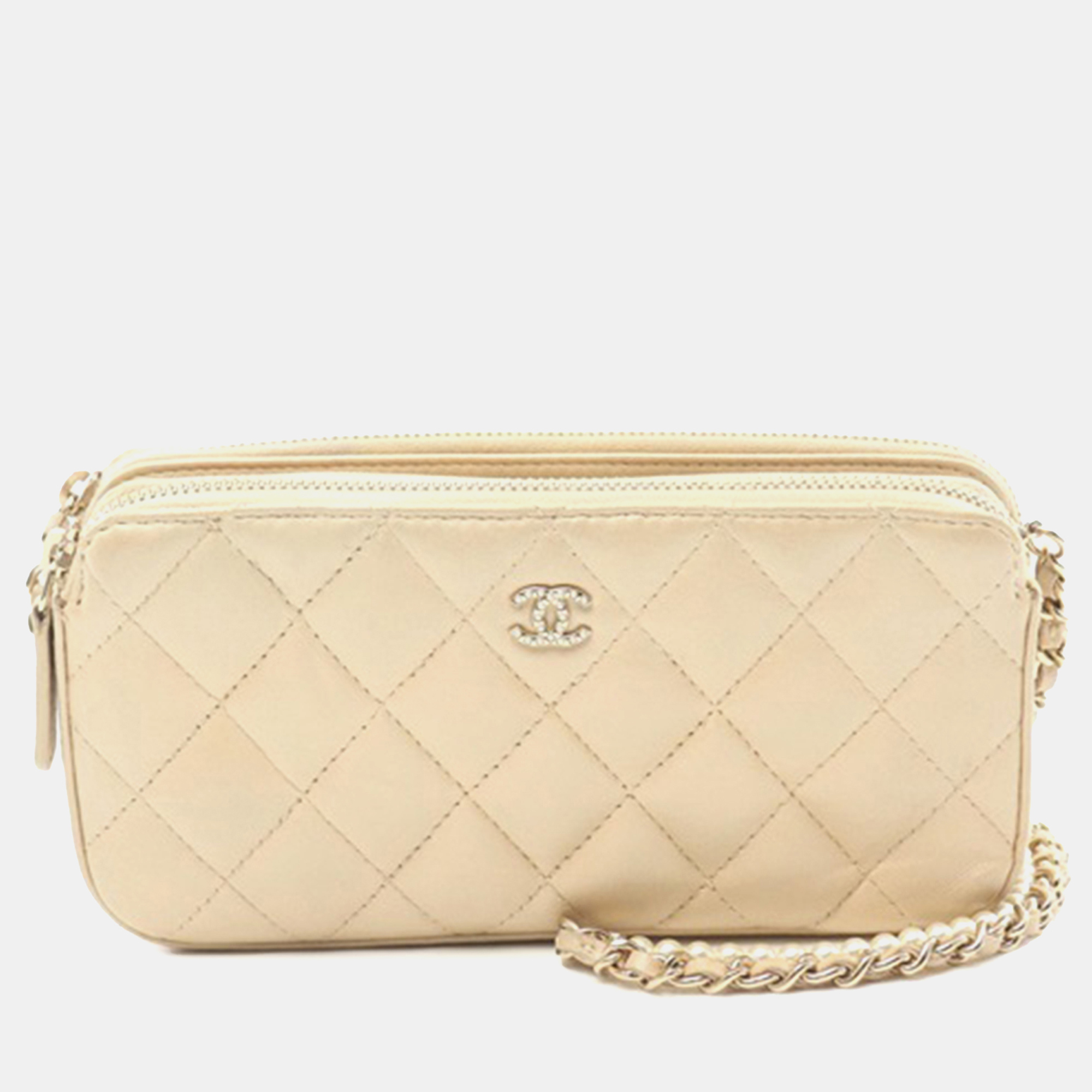 

Chanel Gold Quilted Iridescent Lambskin Double Zip Pearl Clutch On Chain