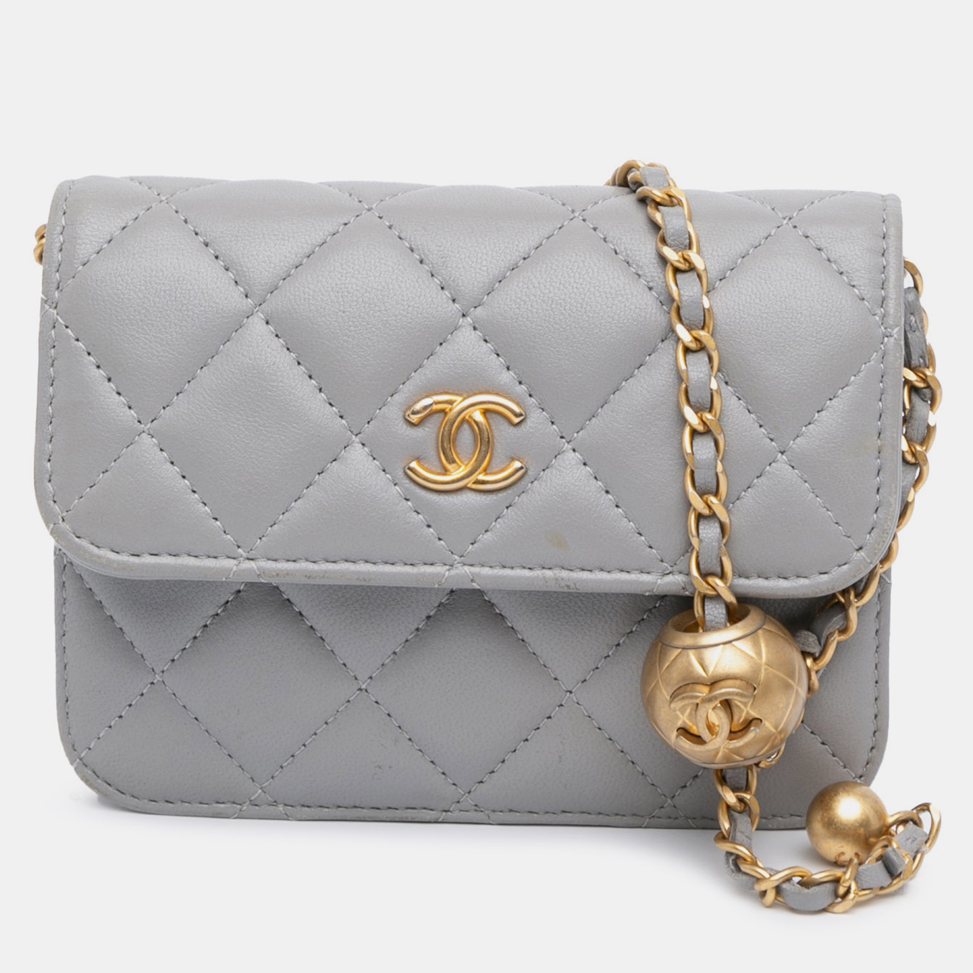 

Chanel Mini Lambskin Pearl Crush Clutch On Chain, Grey