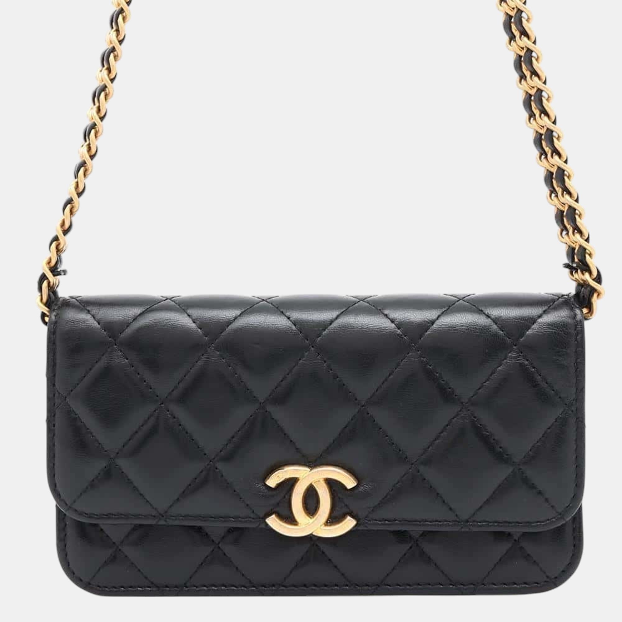 

Chanel Chain Wallet Matelasse Coco Mark Lambskin Bag Black