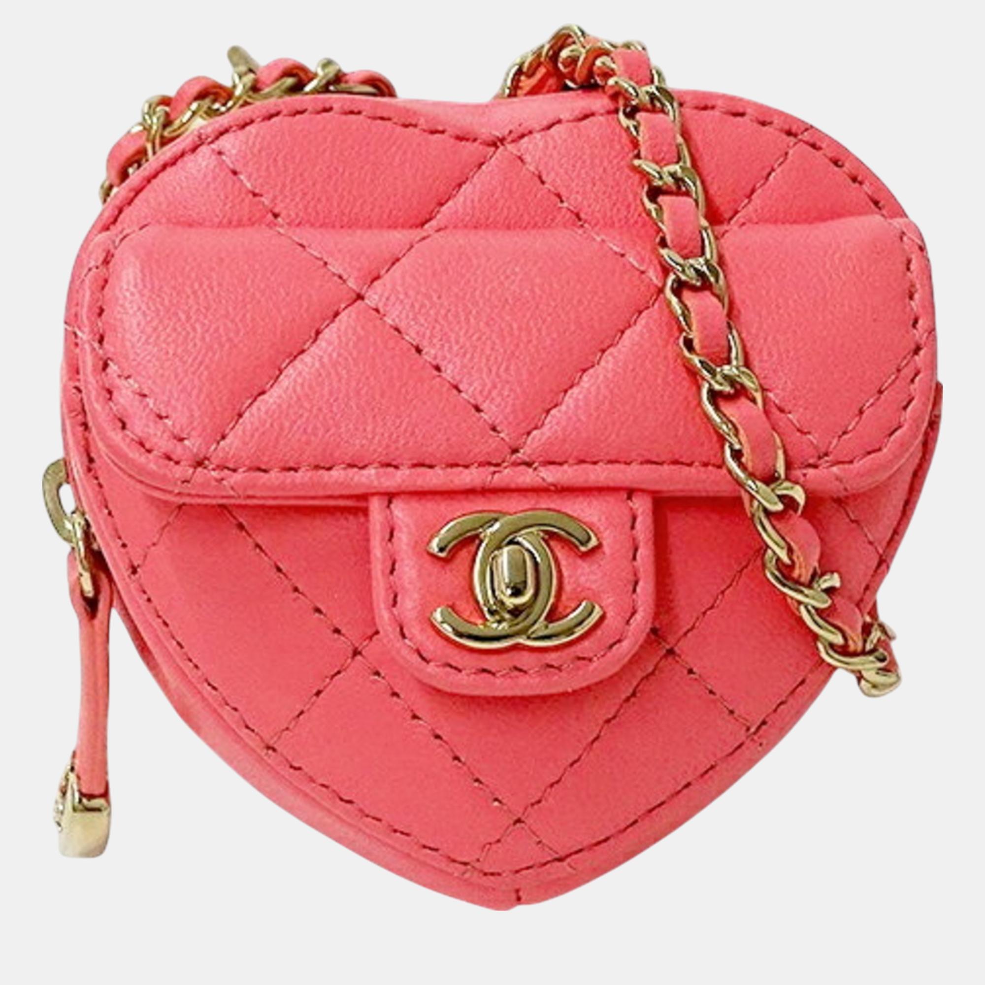 

Chanel Pouch Matelasse Shoulder Lambskin Pink Heart Chain