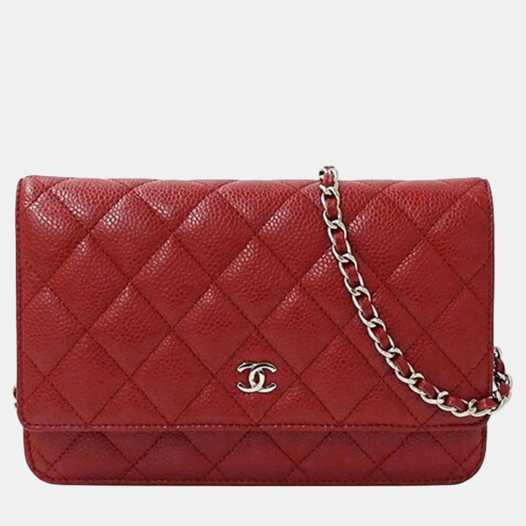 

Chanel Wallet Matelasse Shoulder Chain Caviar Skin Red