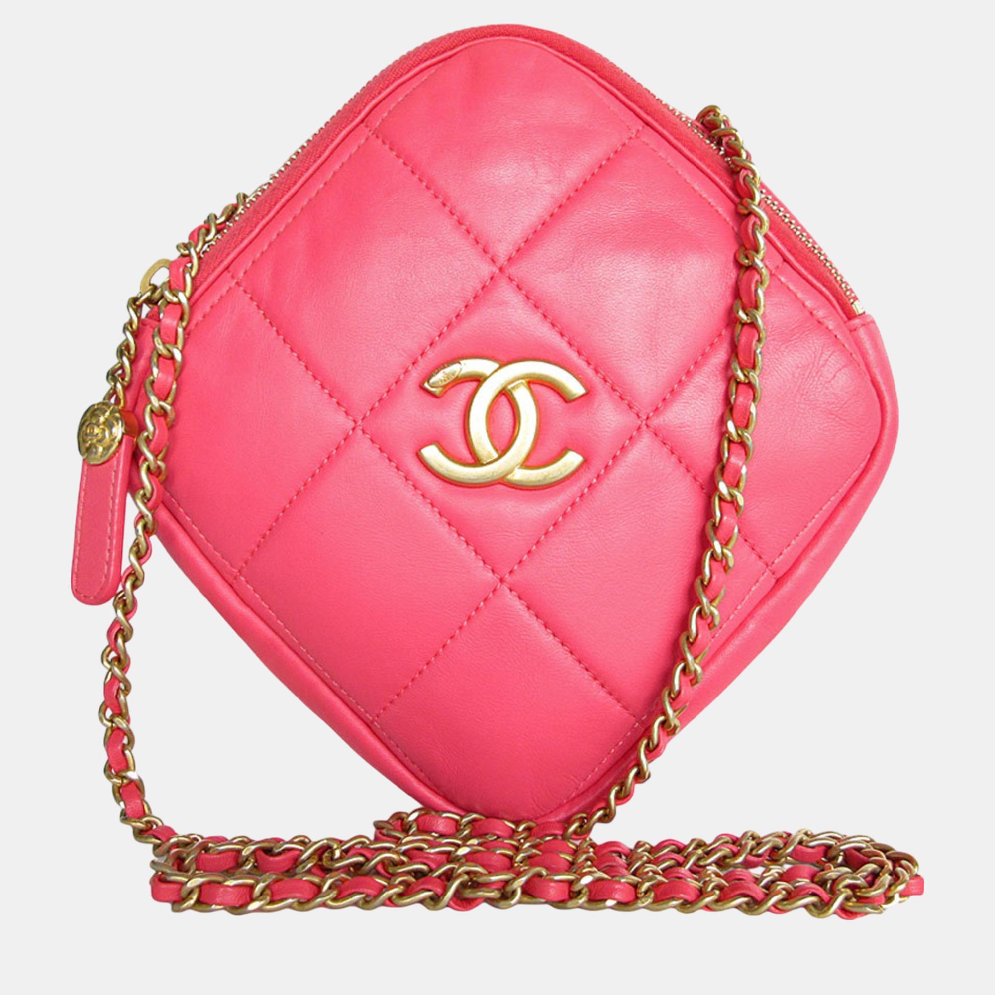 

Chanel Pink Quilted Leather Diamond CC Shoulder Bag