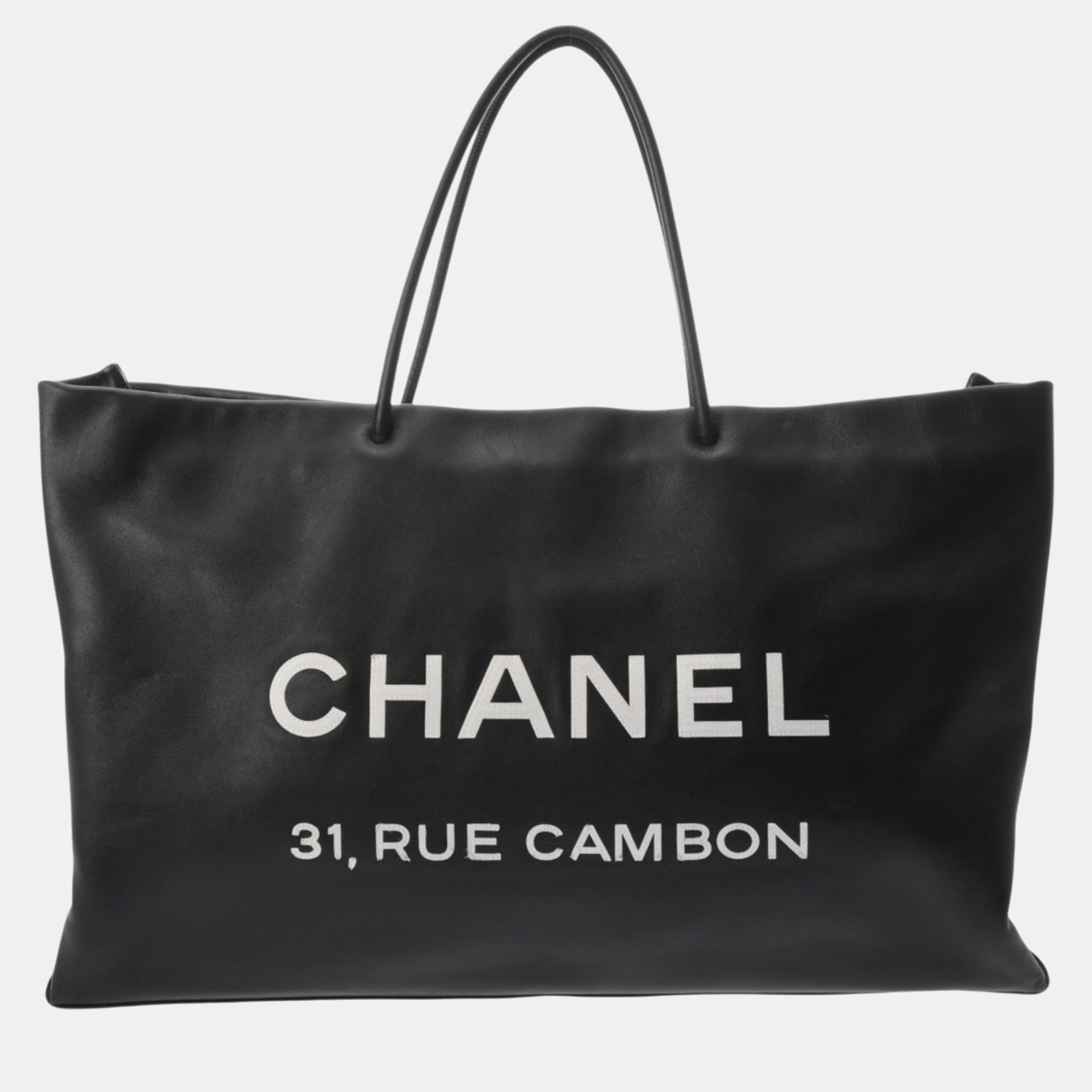 

Chanel Black Leather Essential Large Tote Bag