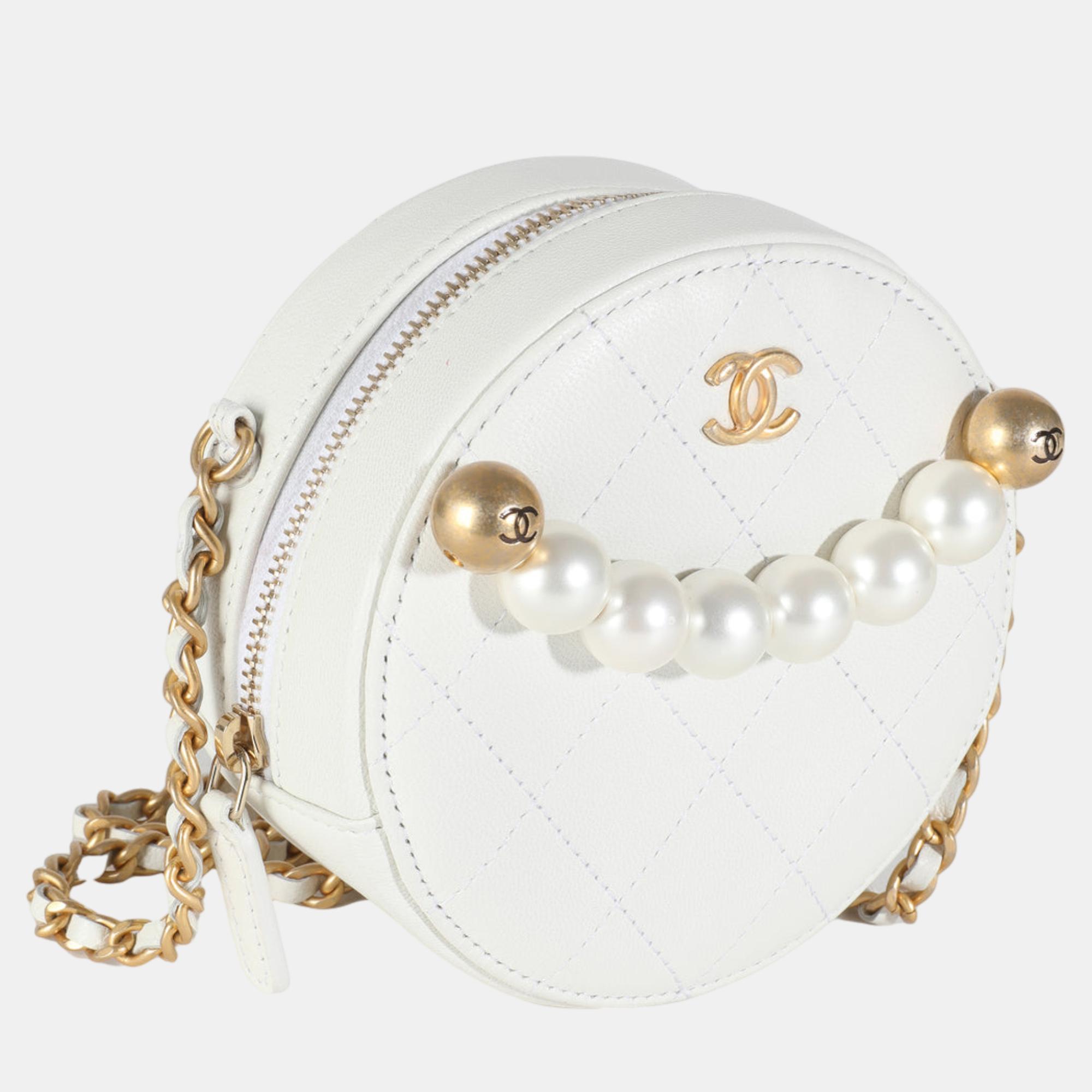 Chanel White Quilted Lambskin Pearl Round Clutch With Chain 