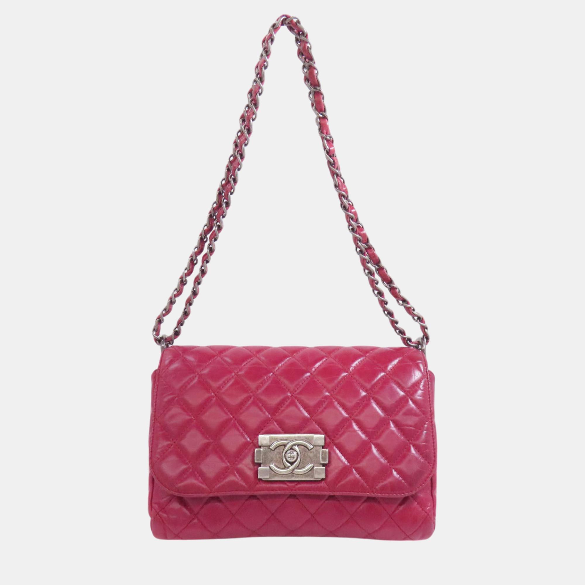 

Chanel Chain Shoulder Boy Bag Calfskin, Red