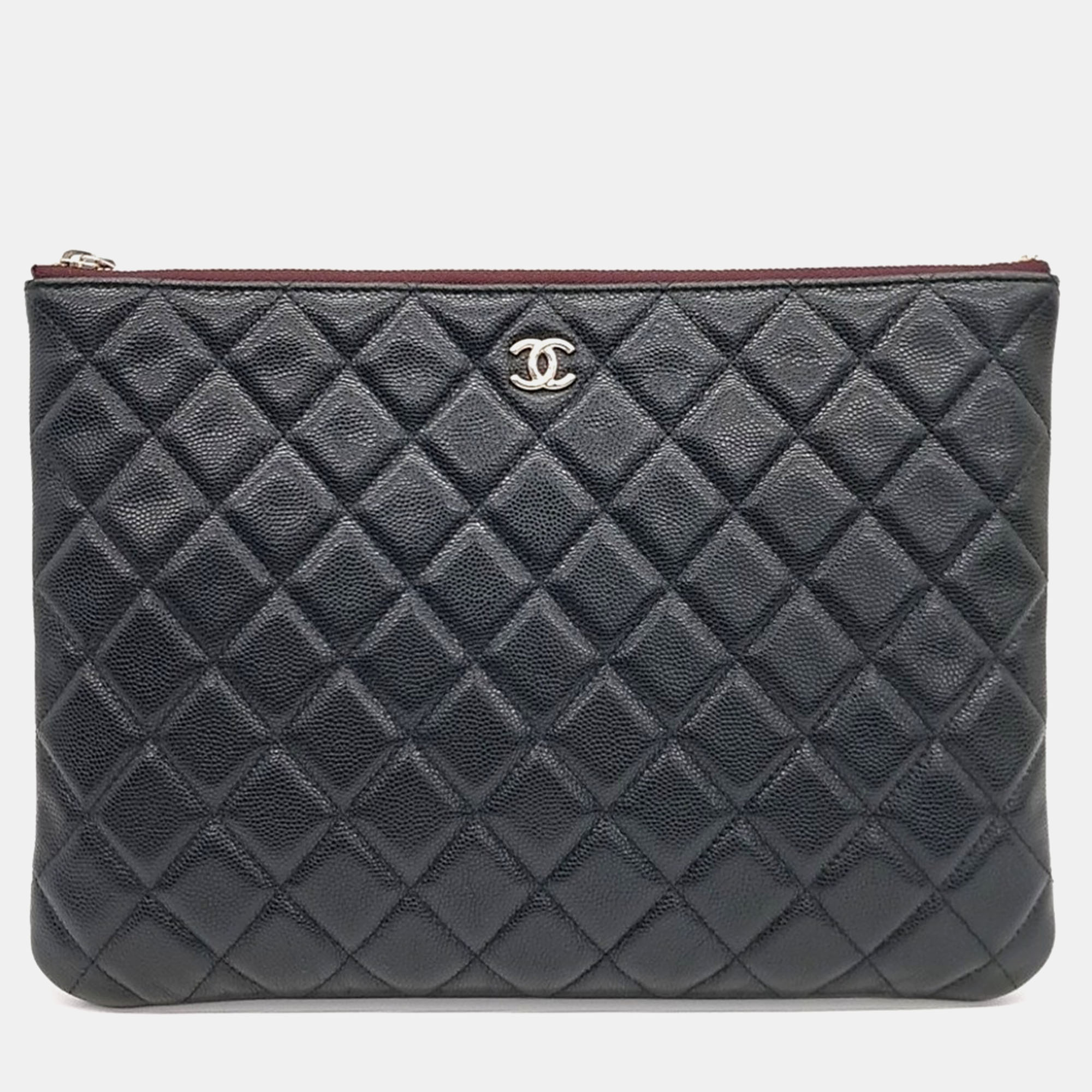 

Chanel Black Leather New Medium Clutch