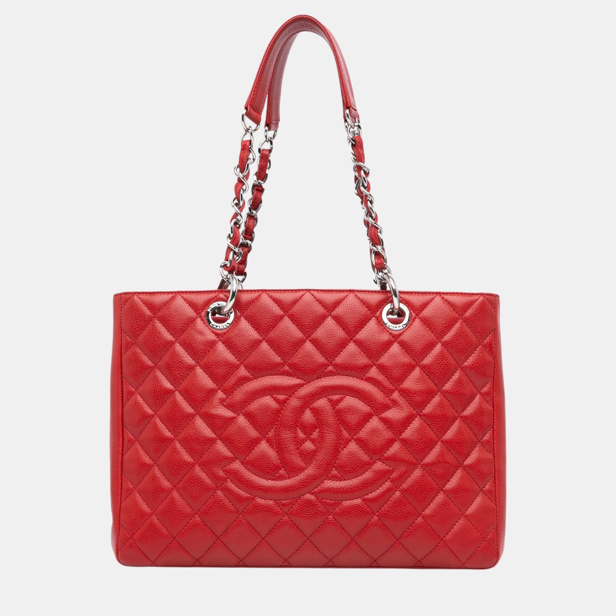 

Chanel Red Caviar Grand Shopping Tote