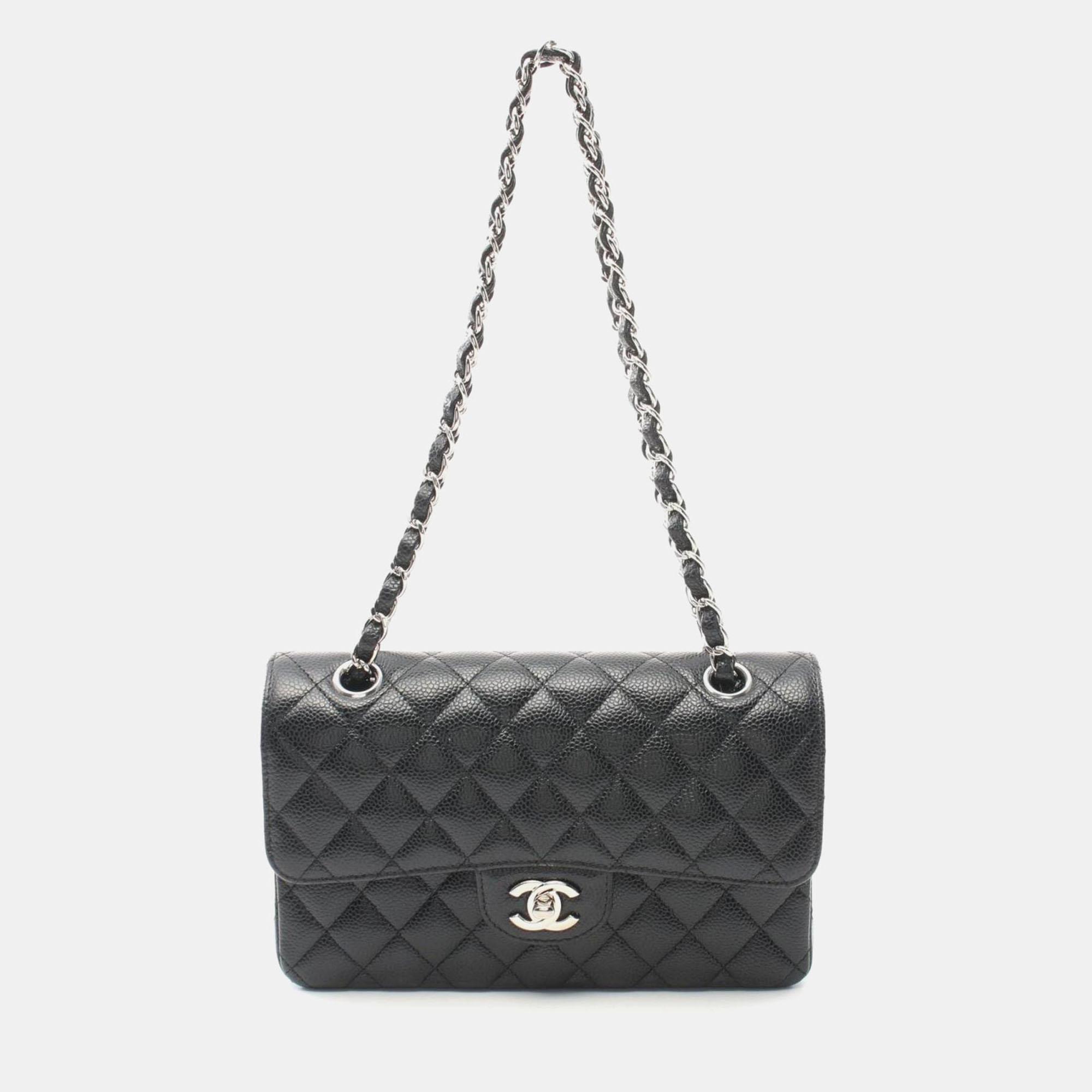 

Chanel Matelasse W-Flap Shoulder Bag Leather Grained Calfskin Black