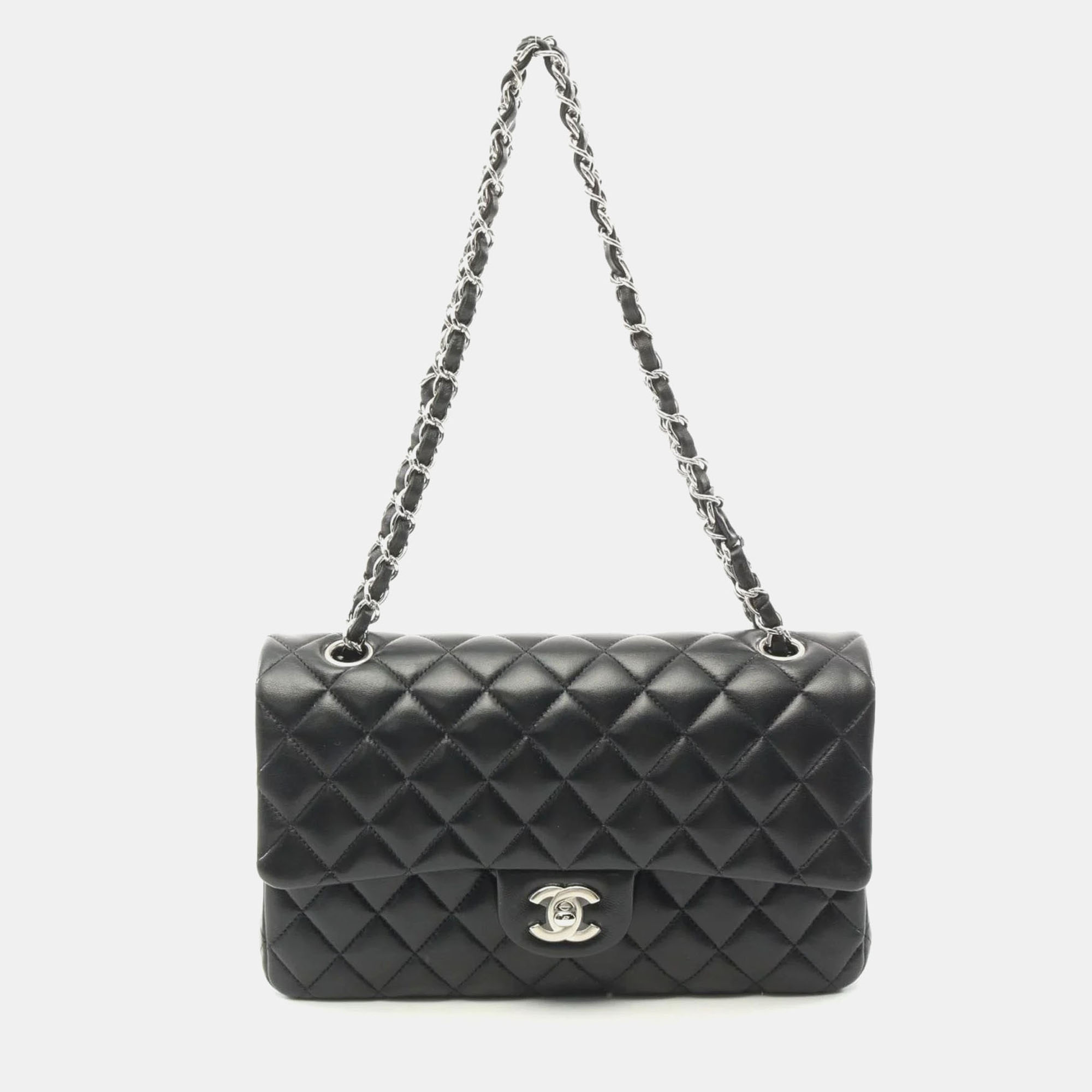 

Chanel Matelasse Double Flap Shoulder Bag Lambskin Black