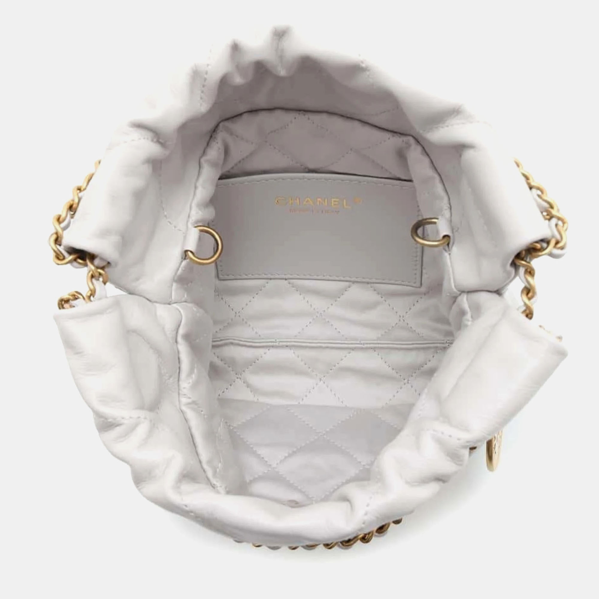Chanel Grey Shiny Calf Leather 22 Handbag 