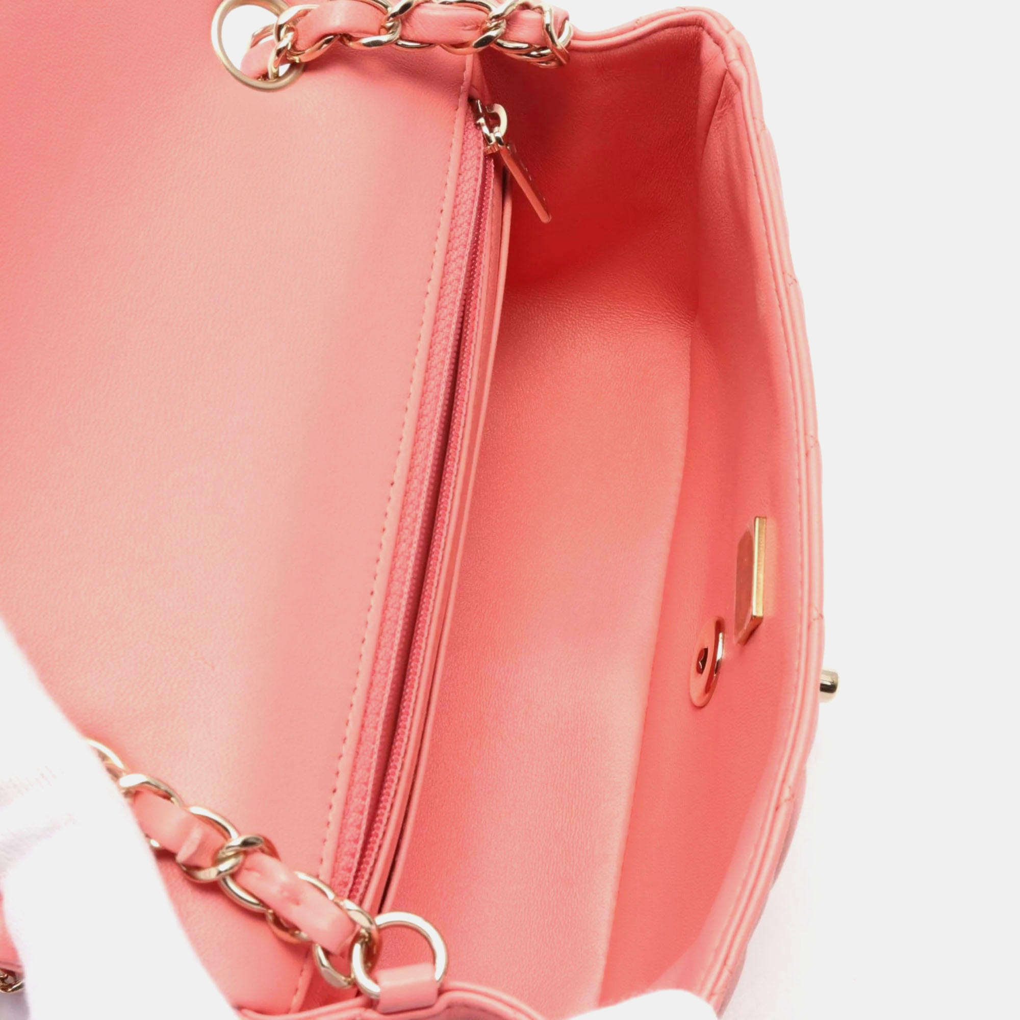 Chanel Pink Leather Chain Shoulder Bag 