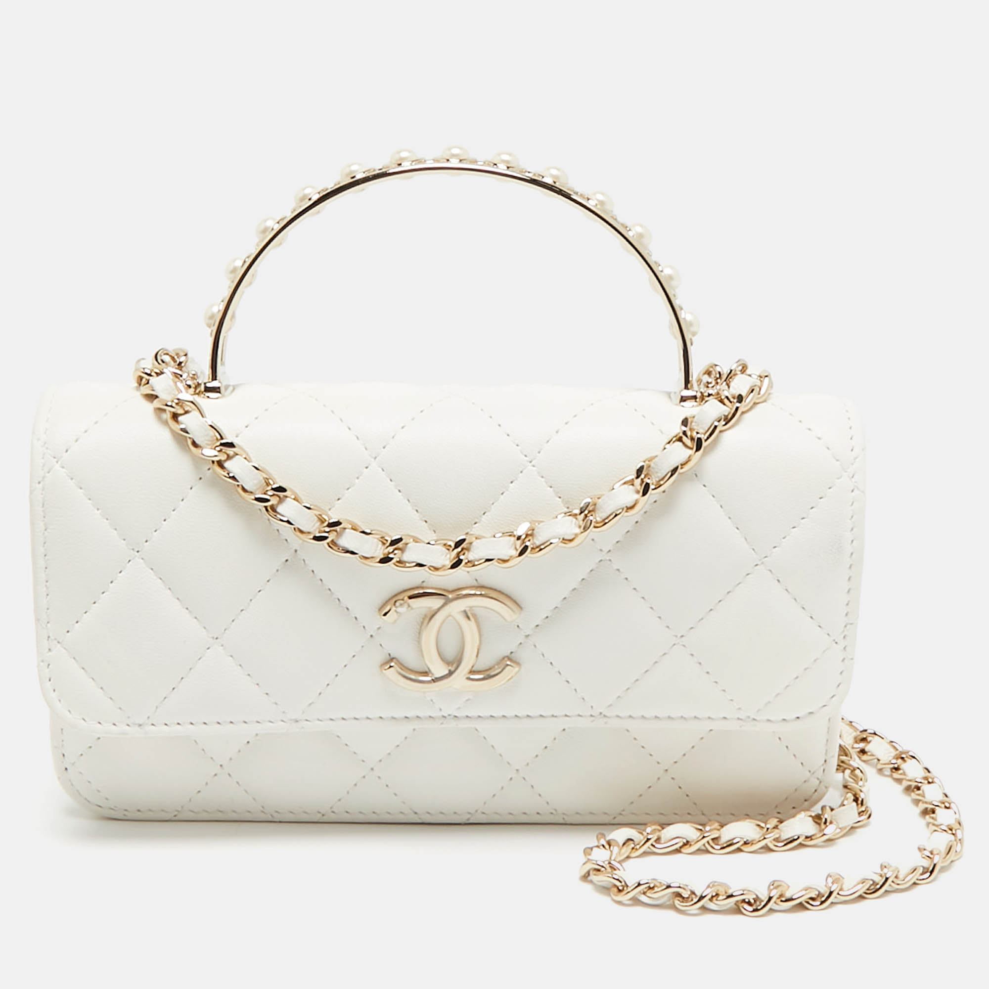 

Chanel White Quilted Leather Pearl Embellished Top Handle Phone Holder Bag