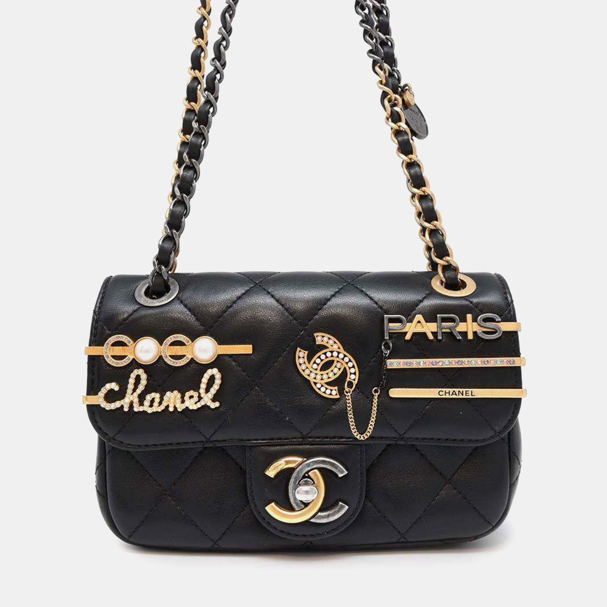 

Chanel Black Lambskin Leather Clip Chain Shoulder Bag