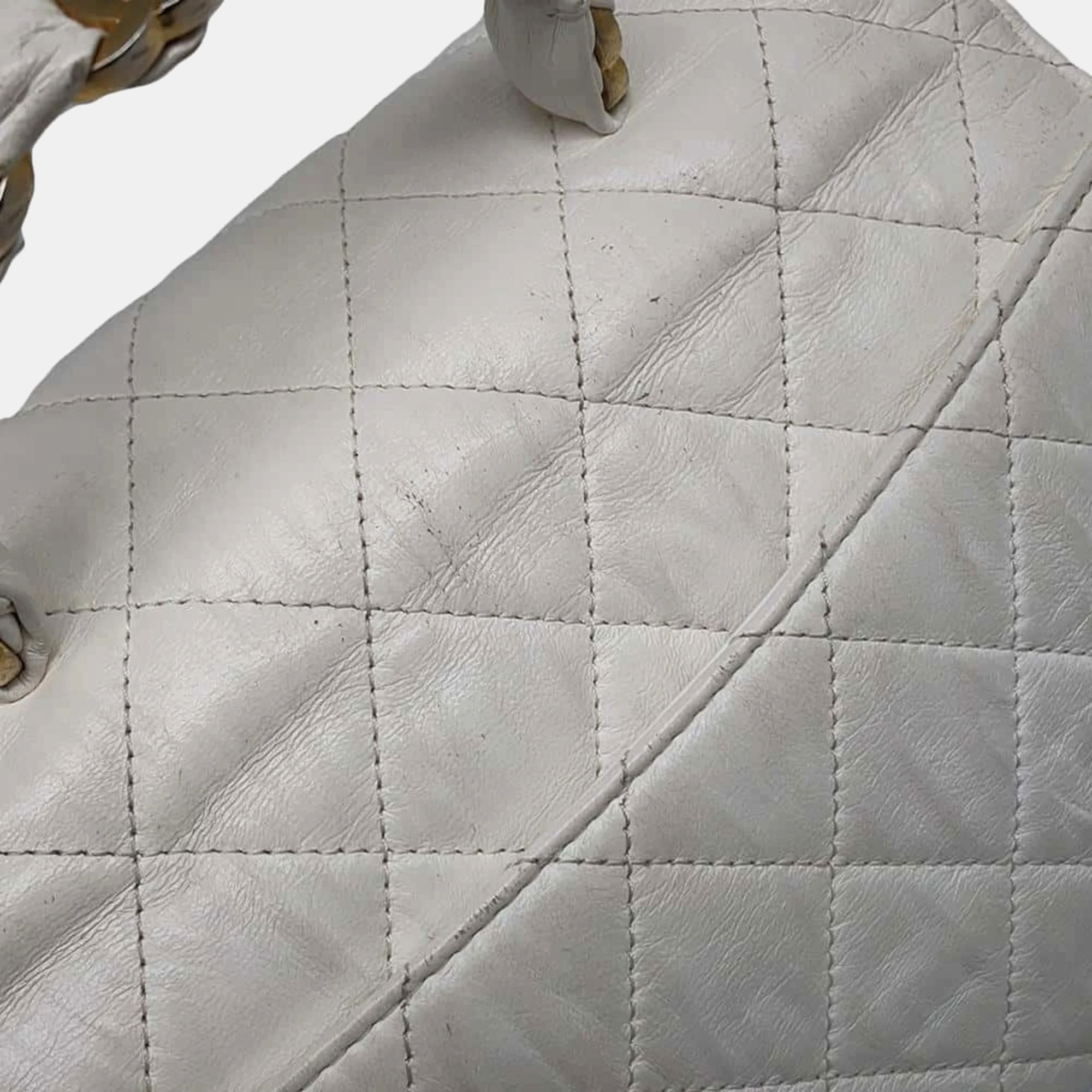 Chanel White Leather Crumple Chain Shoulder Bag 