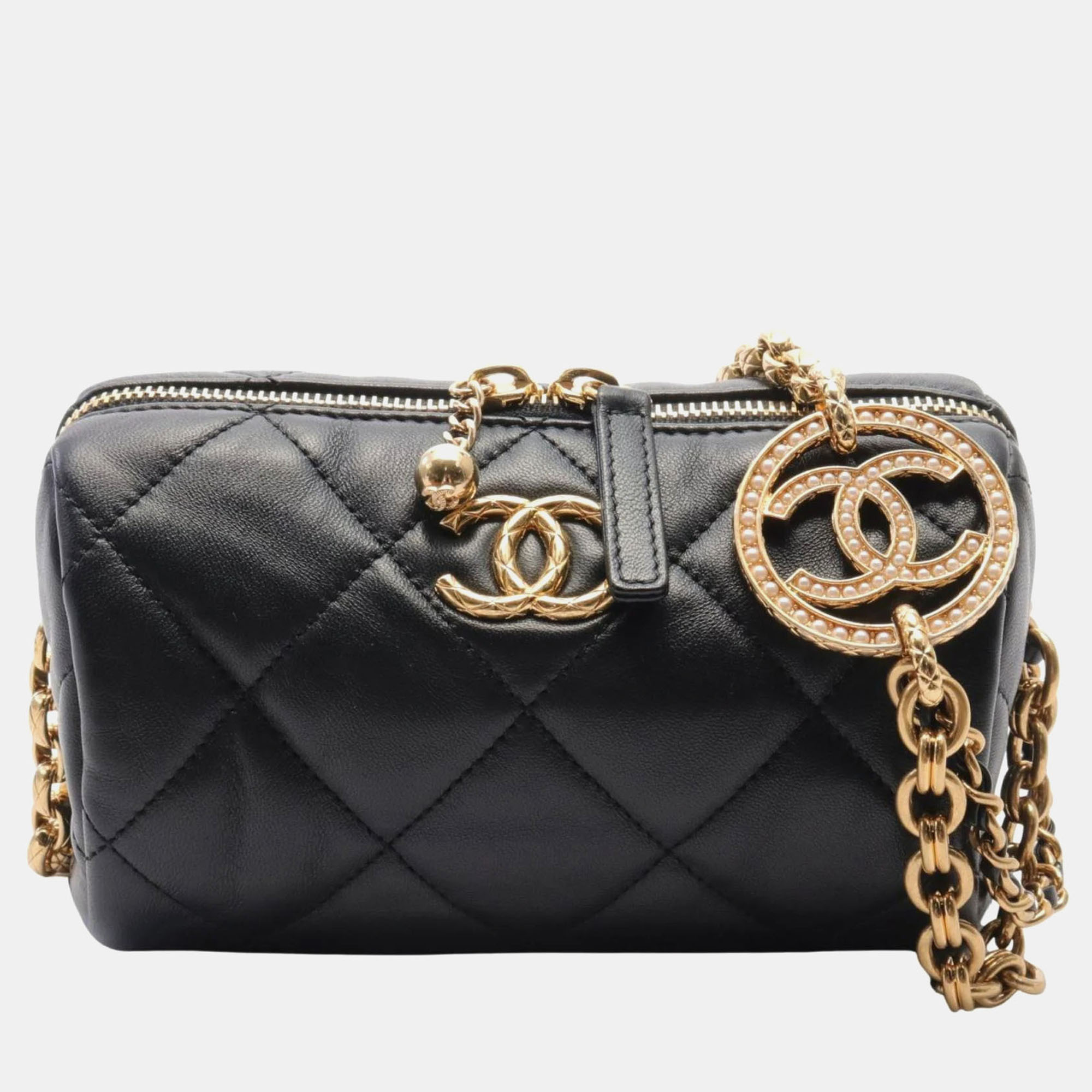 

Chanel Black Leather Bowling Shoulder Bag