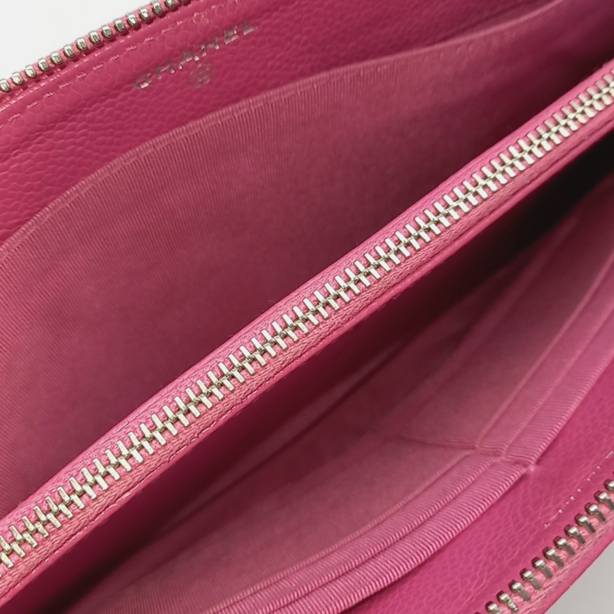 Chanel Pink Leather clutch and pouch 