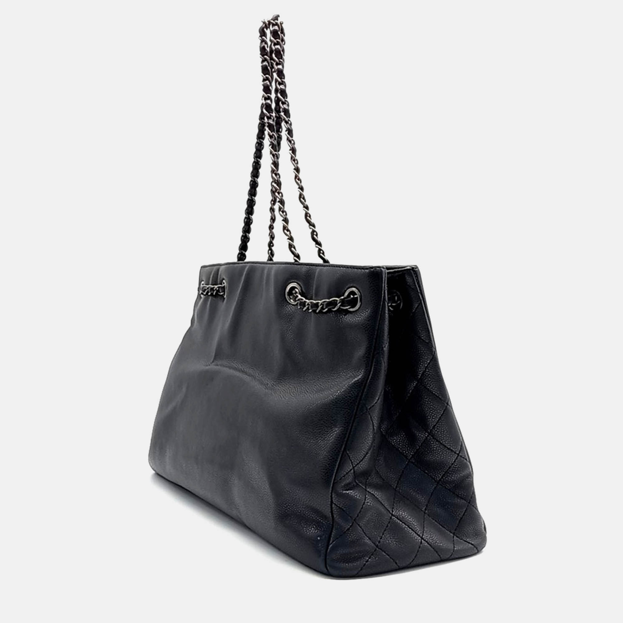 Chanel Black Leather Chain Shoulder Bag 