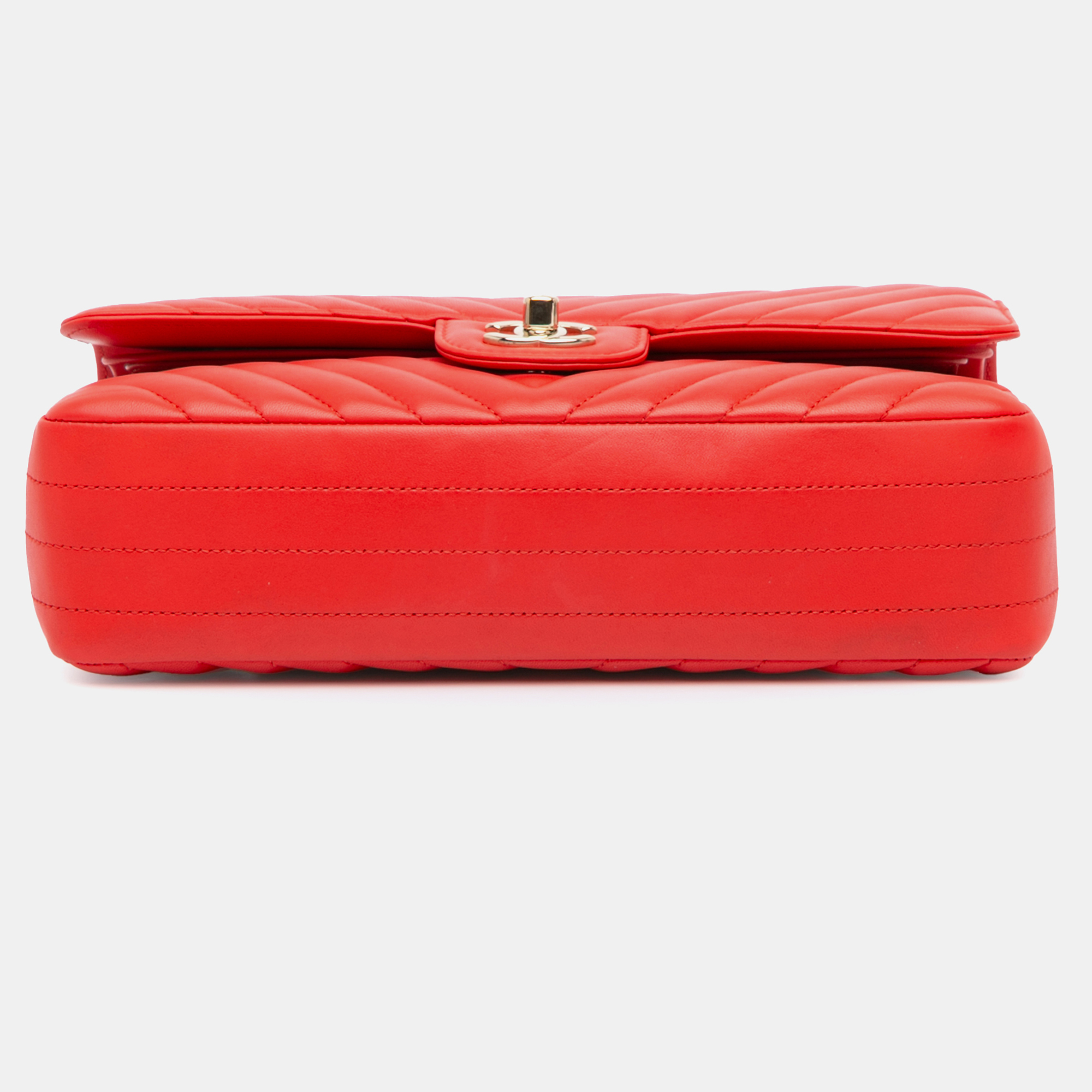 Chanel Red Medium Classic Chevron Lambskin Double Flap Bag 