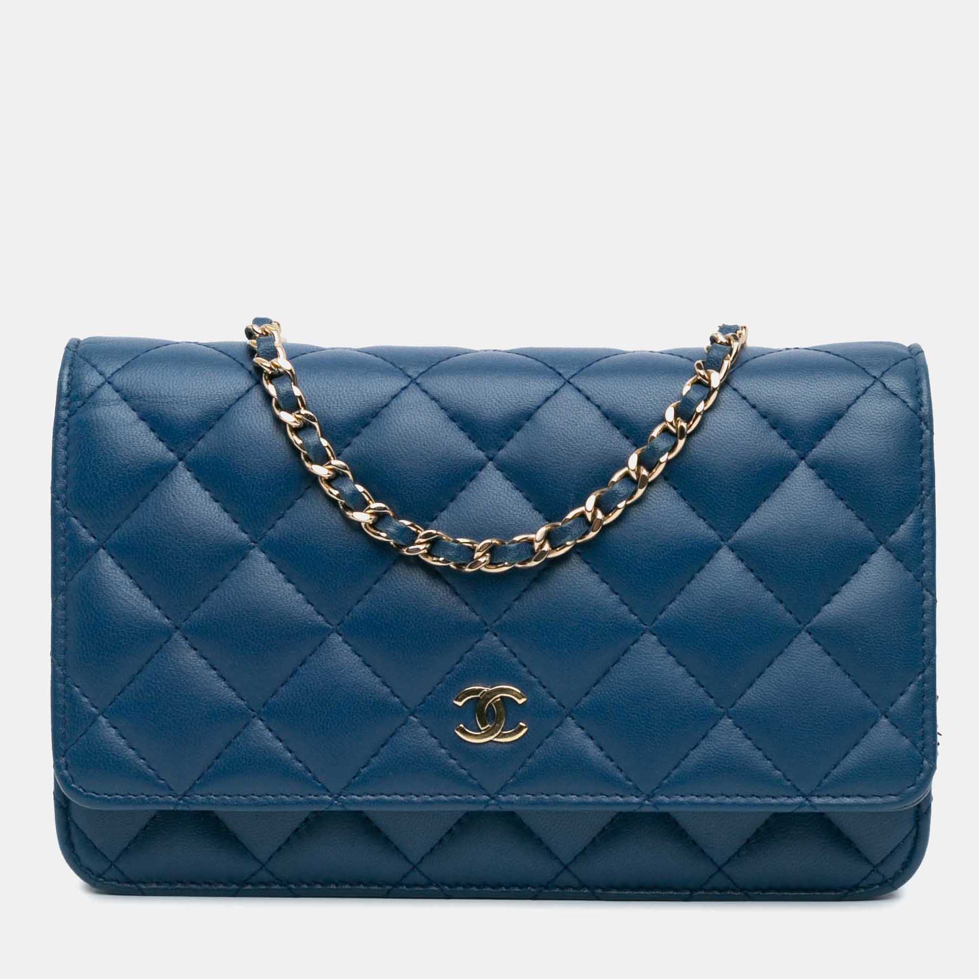 

Chanel Blue CC Quilted Lambskin Wallet On Chain