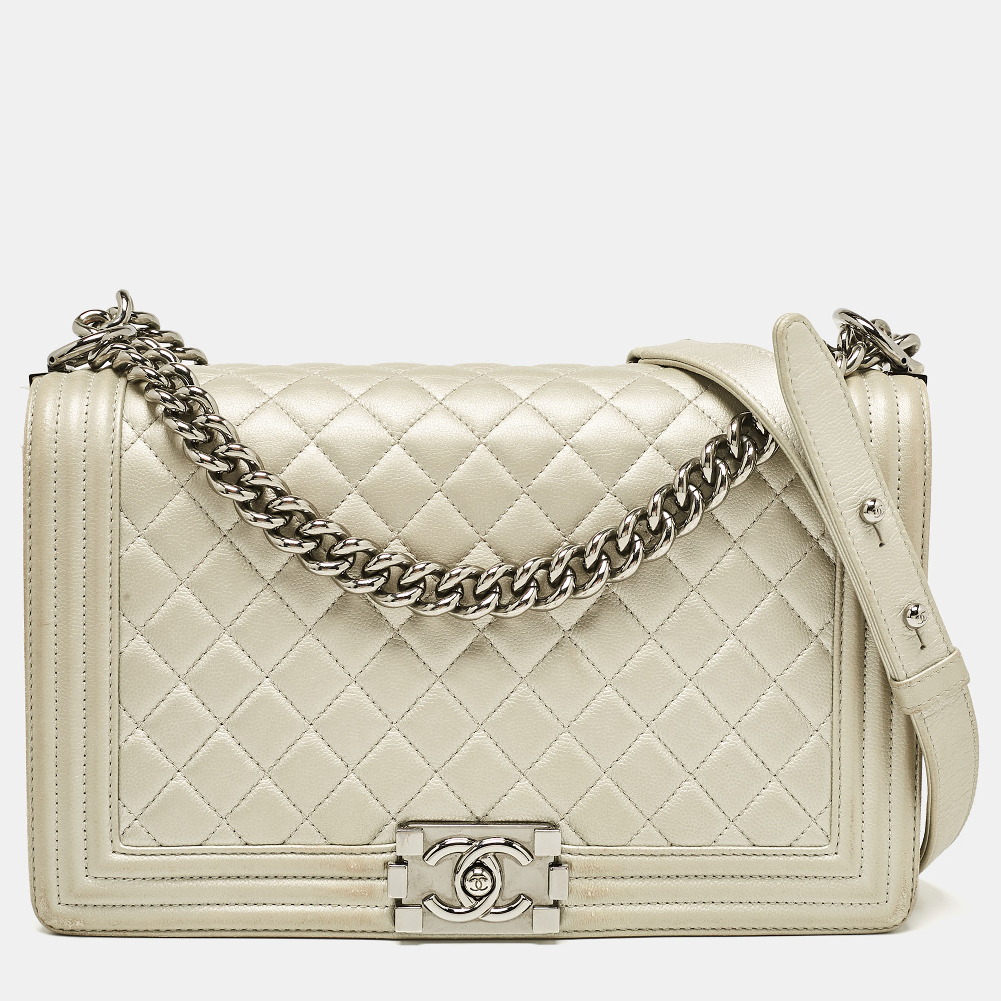 

Chanel Grey Quilted Leather New Medium Boy Flap Bag