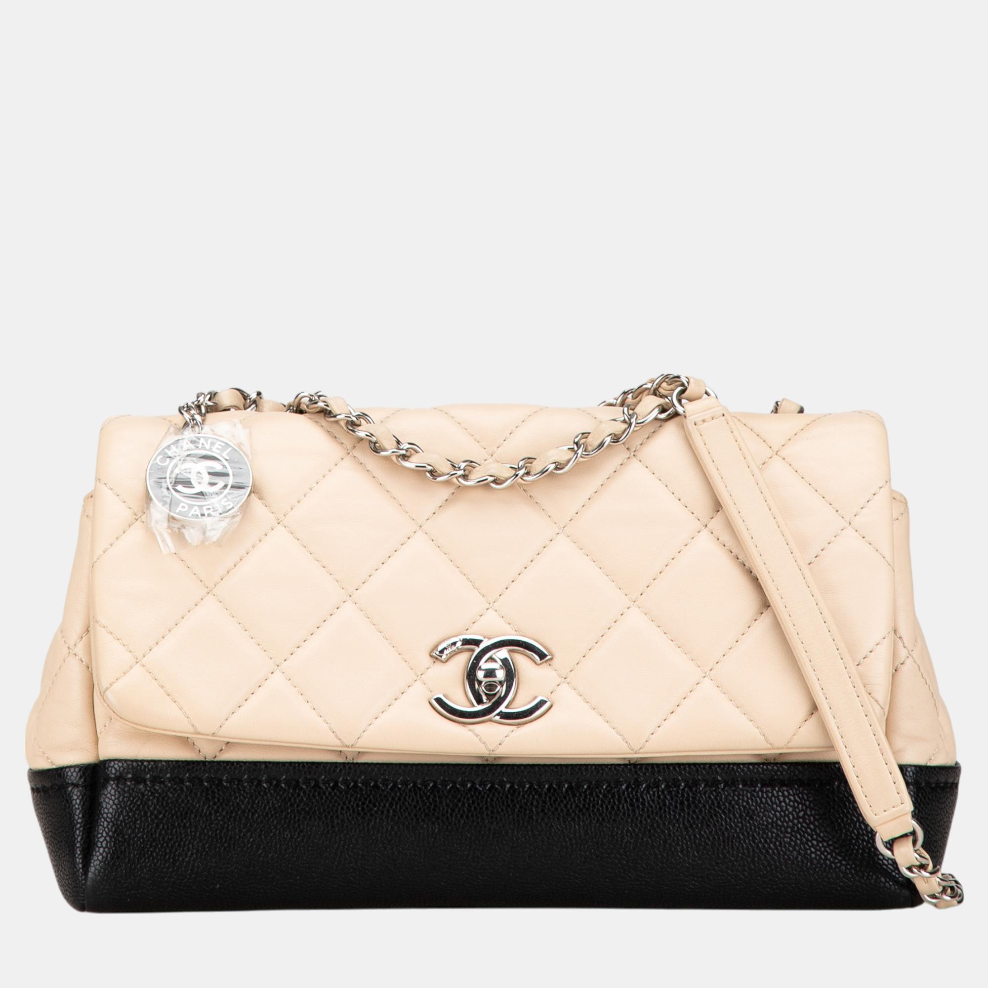 

Chanel Beige/Black CC Bicolor Quilted Lambskin Flap Crossbody