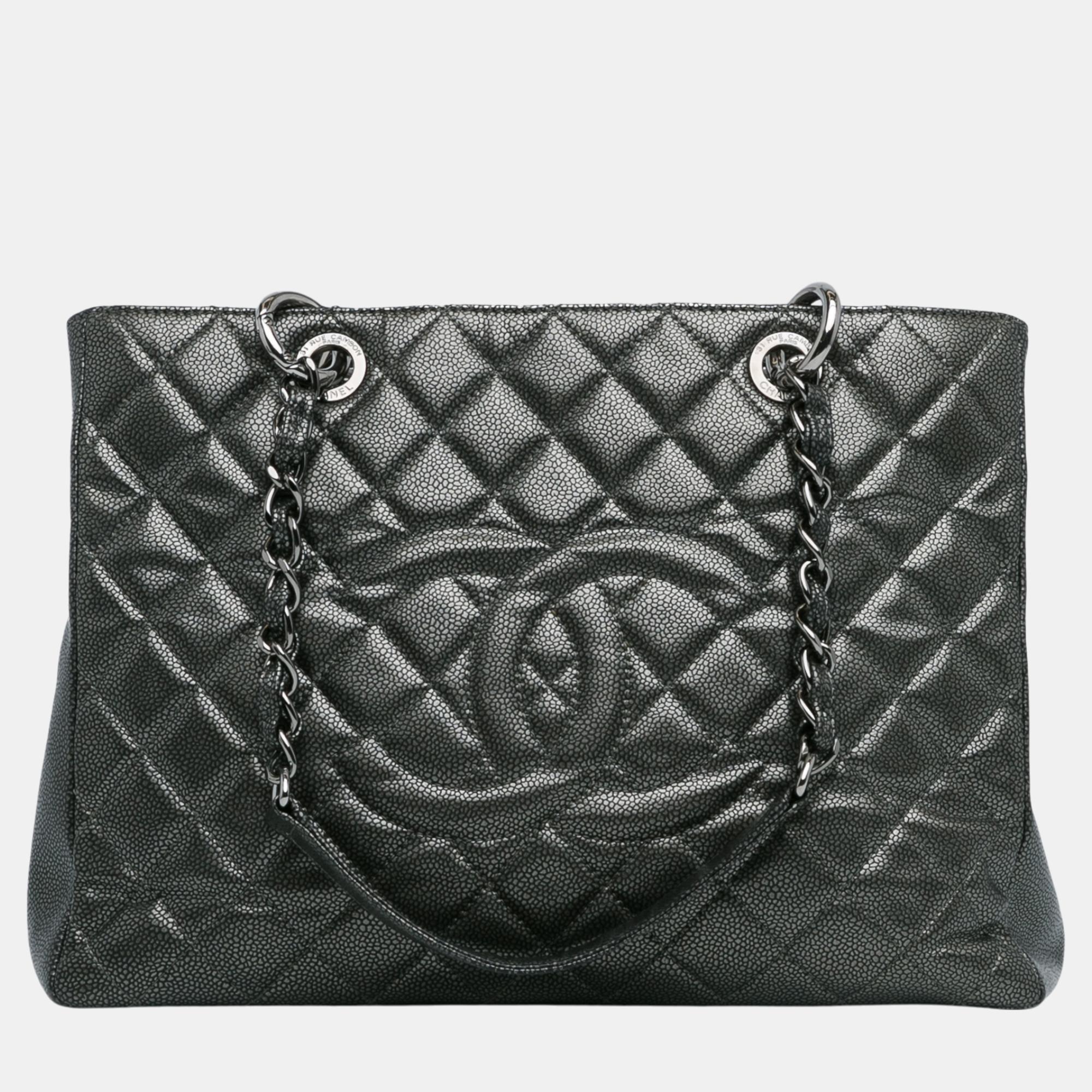 

Chanel Grey Metallic Caviar Grand Shopping Tote