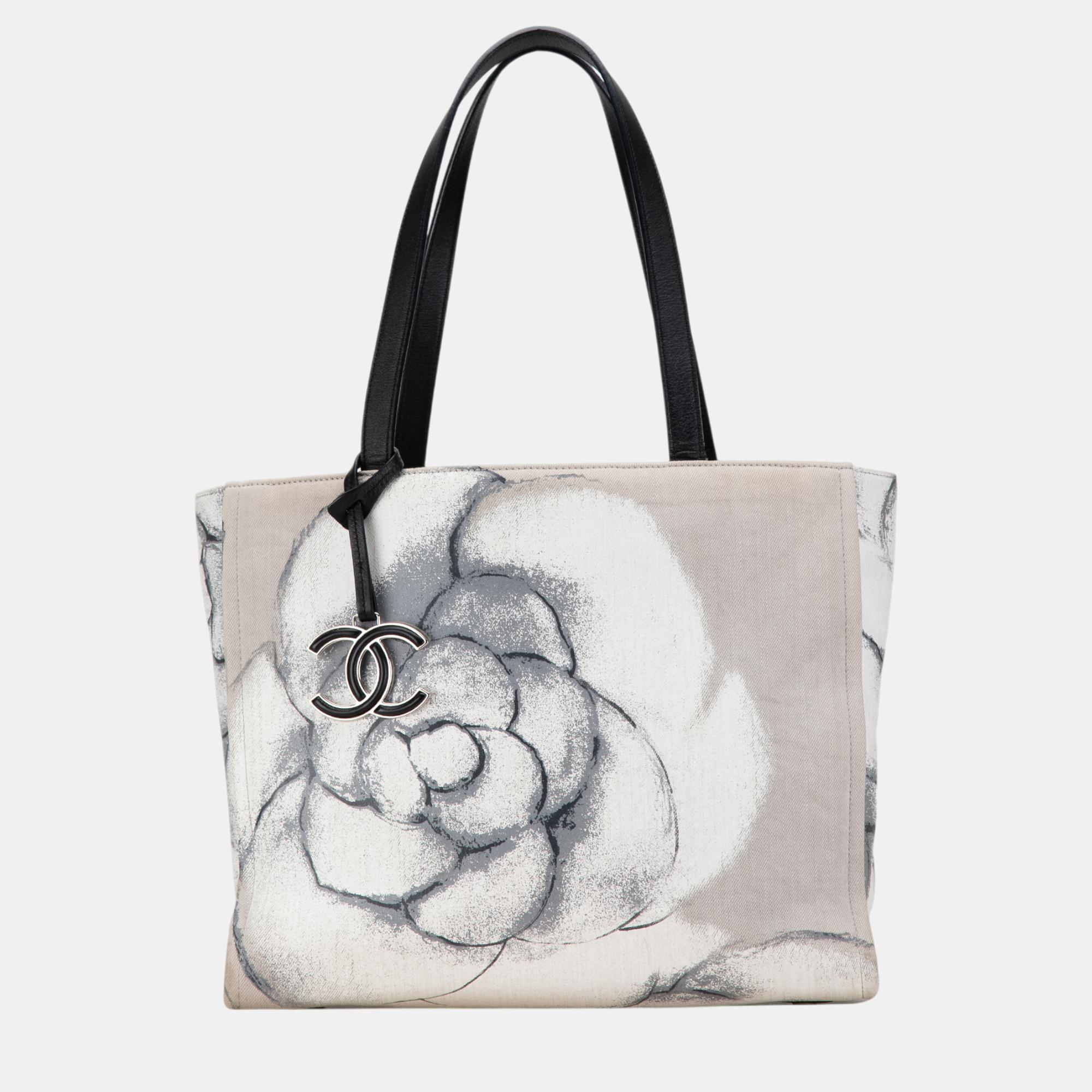 

Chanel Black/Grey Camellia Printed Canvas Shopper Tote