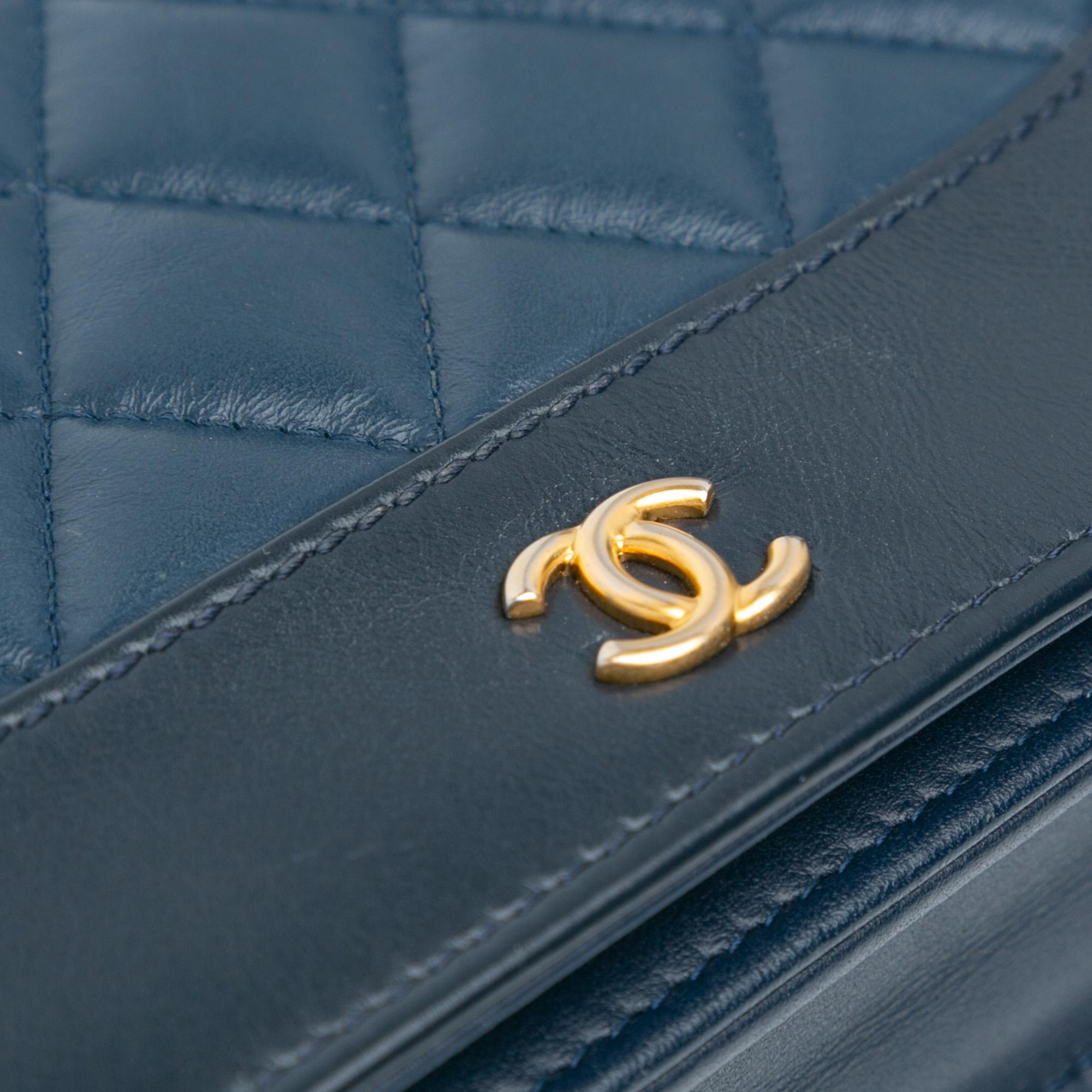 Chanel Navy Blue Quilted Aged Calfskin Gabrielle Wallet On Chain 