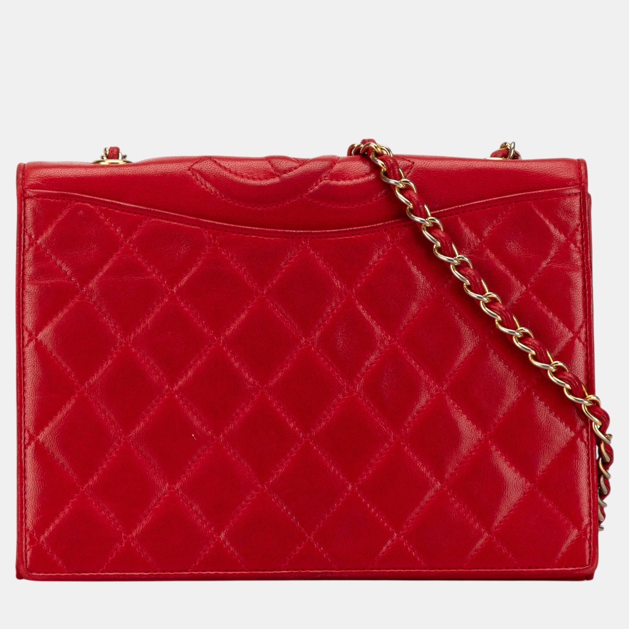 

Chanel Red CC Quilted Lambskin Full Flap