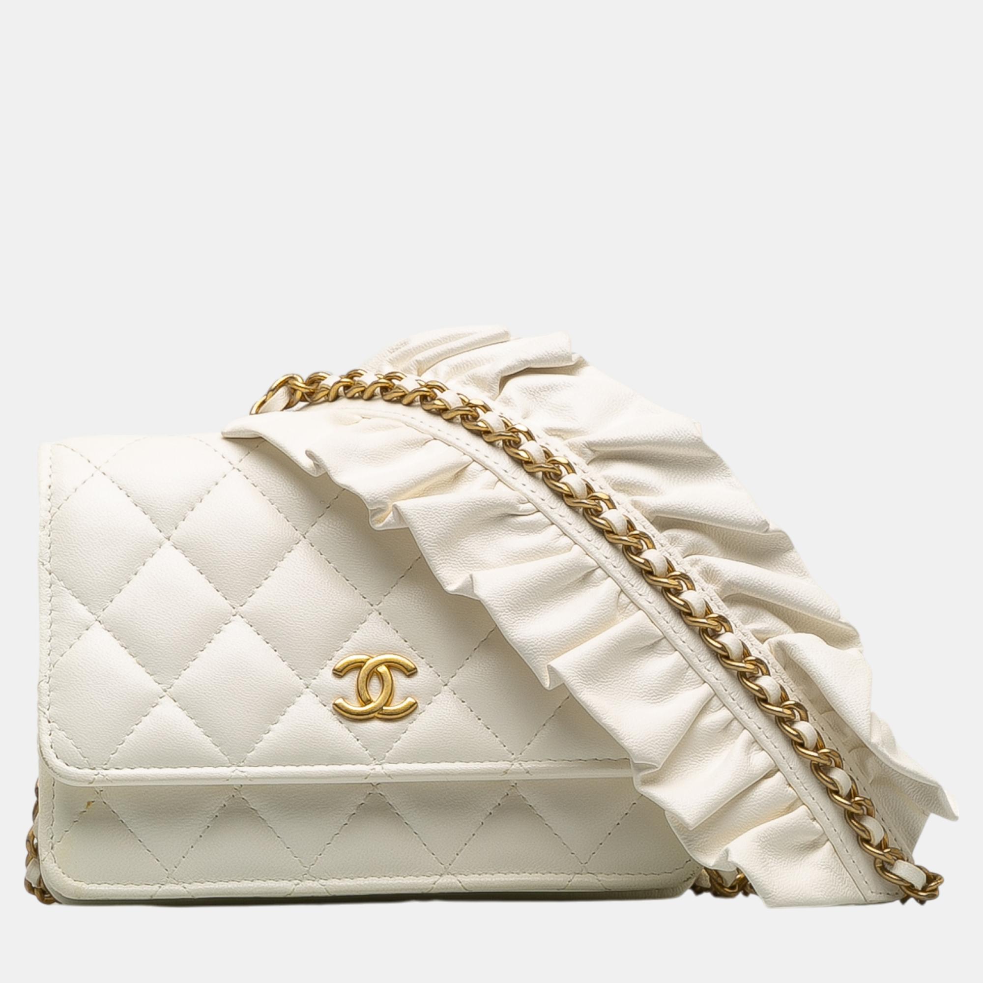 

Chanel White Romance Lambskin Wallet On Chain