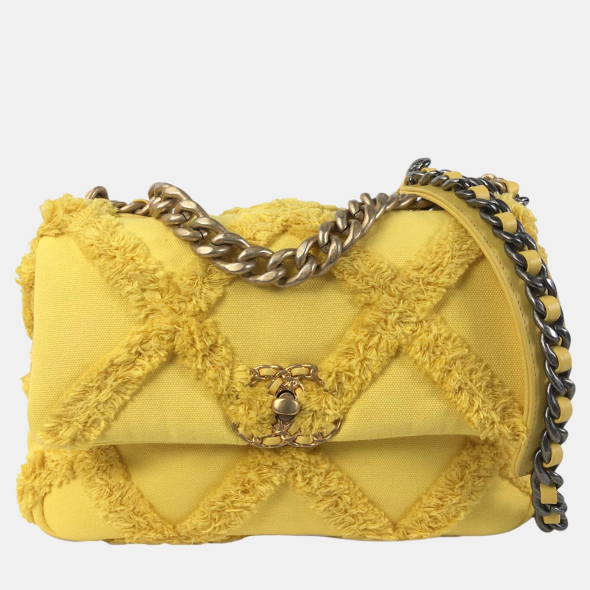 

Chanel Yellow Medium 19 Canvas Flap